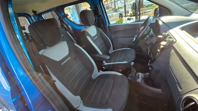 Dacia Dokker Stepway — photo 12