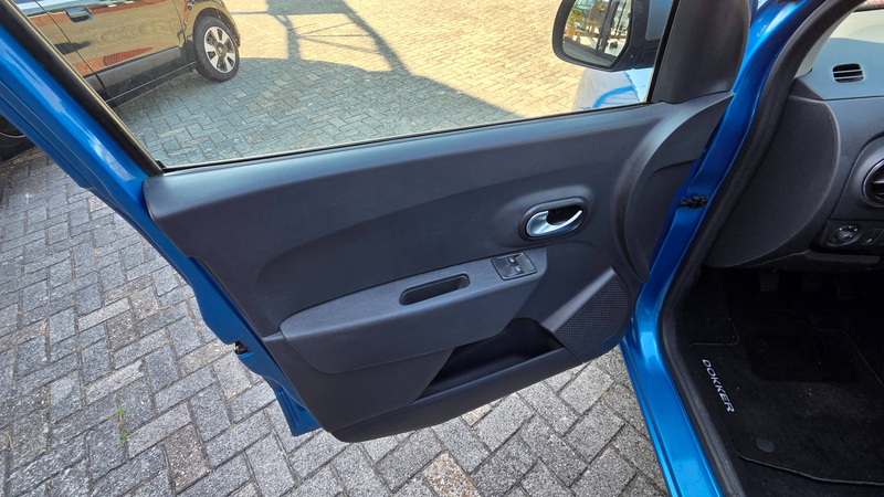 Dacia Dokker Stepway — photo 9