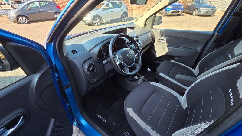 Dacia Dokker Stepway — photo 8