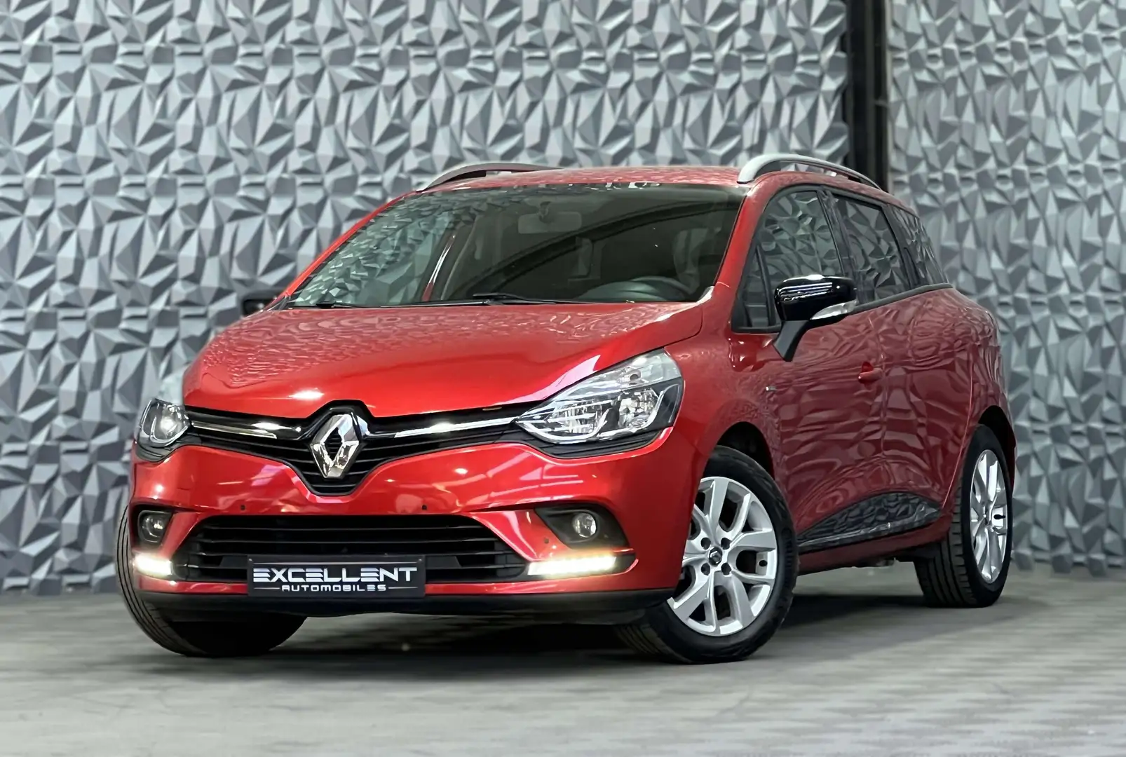 Renault Clio 1.2TCe Energy Limited*AIRCO*GPS*BLUETOOTH*GARANTIE Rouge - 1