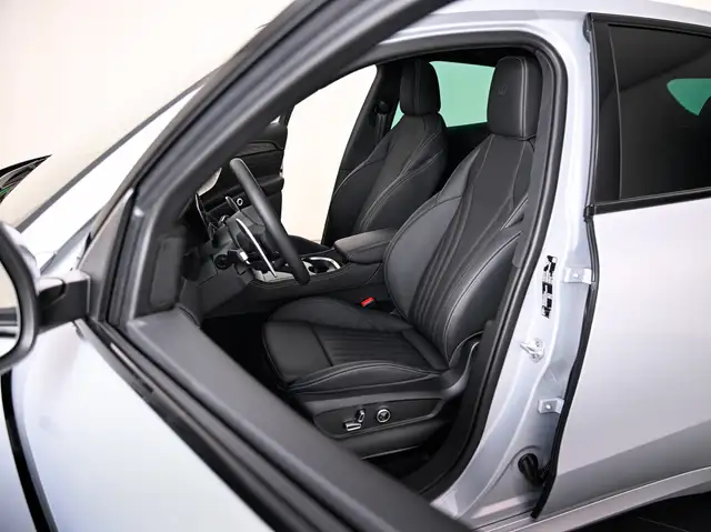 Maserati Grecale view 7