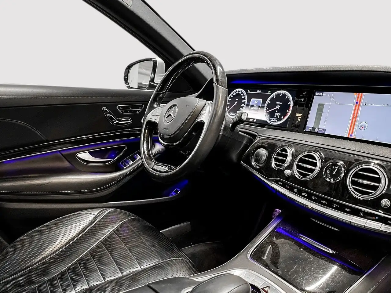 Mercedes-Benz S-Class снимка Mercedes-Benz S-Class