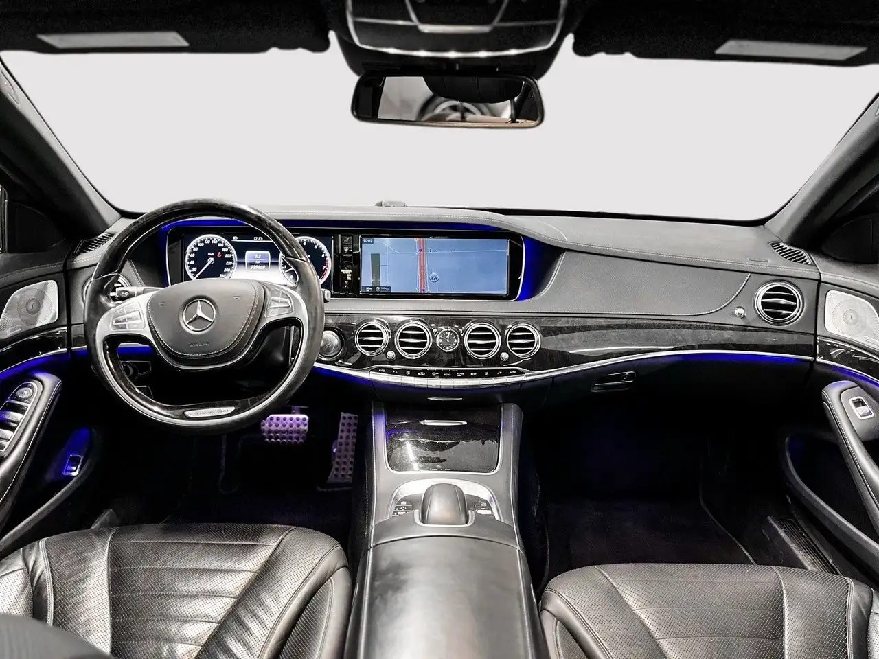 Mercedes-Benz S-Class снимка Mercedes-Benz S-Class