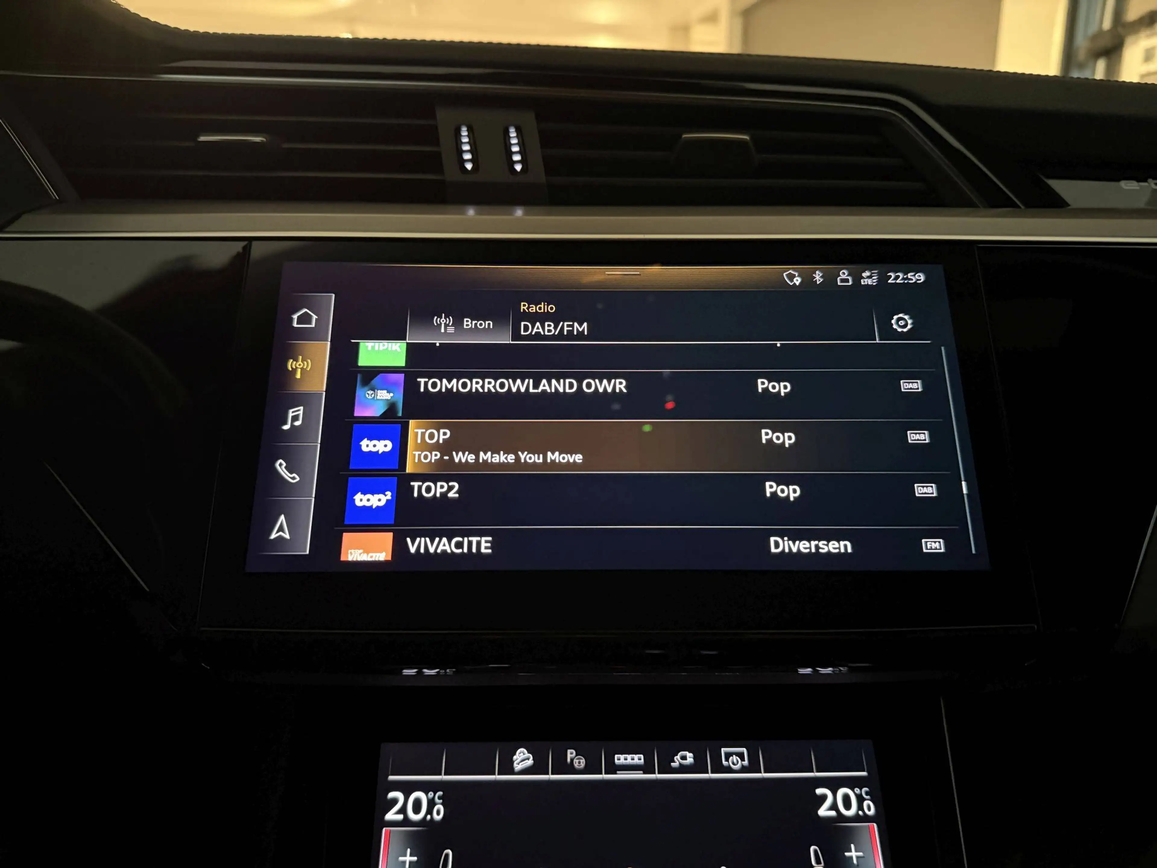 Audi SQ8 e-tron 503PK QUATTRO * FULL BLACK PACK * STANDVERWARMING * LEDER * 22" RS VELGEN * * 31844km!!! — photo 9