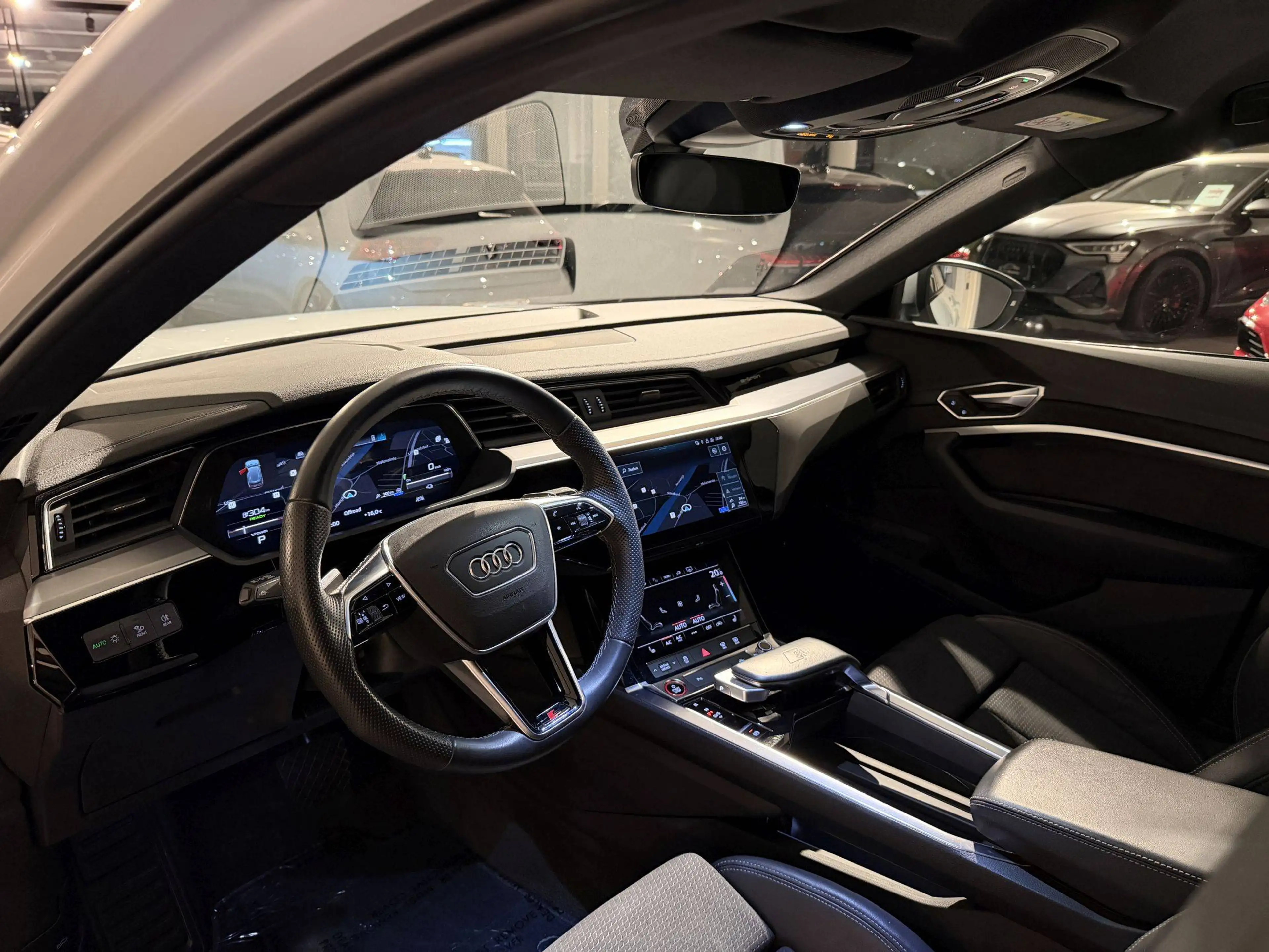 Audi SQ8 e-tron 503PK QUATTRO * FULL BLACK PACK * STANDVERWARMING * LEDER * 22" RS VELGEN * * 31844km!!! — photo 5