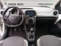 Toyota Aygo X-Play Team D Apple CarPlay Android Auto Musikstre White - thumbnail 10