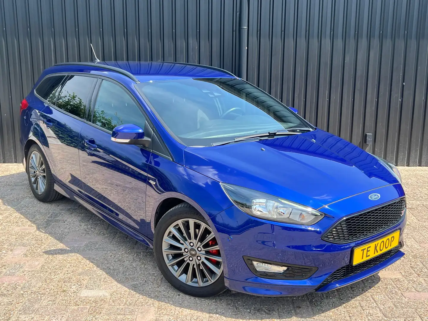 Ford Focus 1.0 EcoBoost ST-line Wagon | VOL OPTIES | Bleu - 1