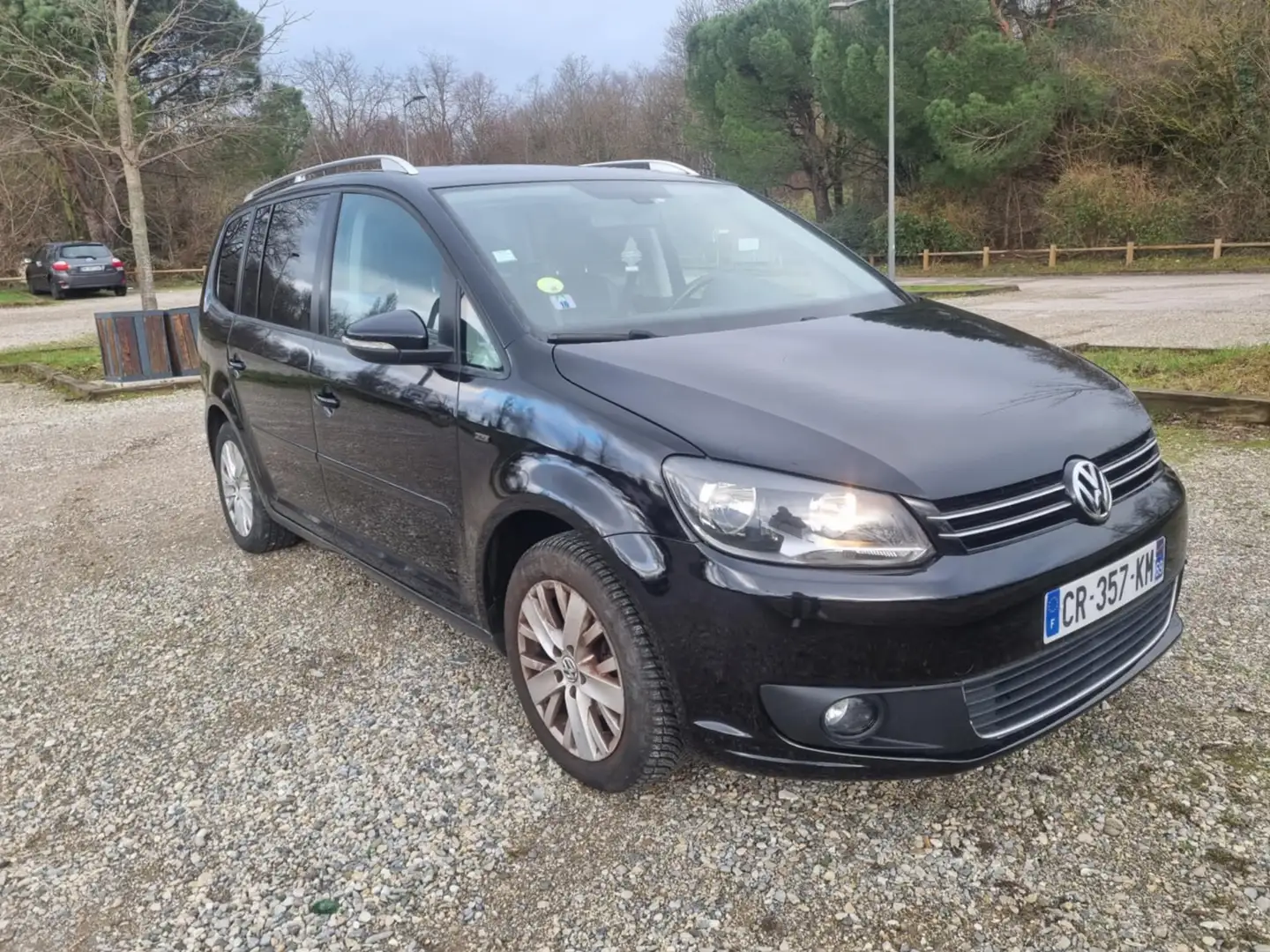 Volkswagen Touran 1.6 TDI 105 FAP BlueMotion Carat Noir - 1