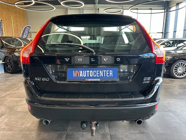 Volvo XC60 view 26