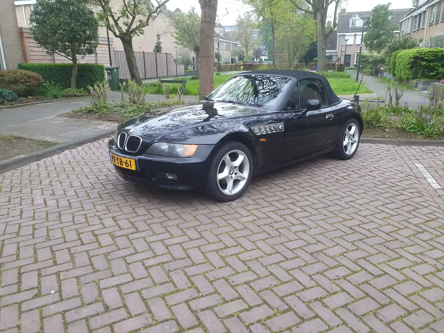 BMW Z3 1.8 Zwart - 1