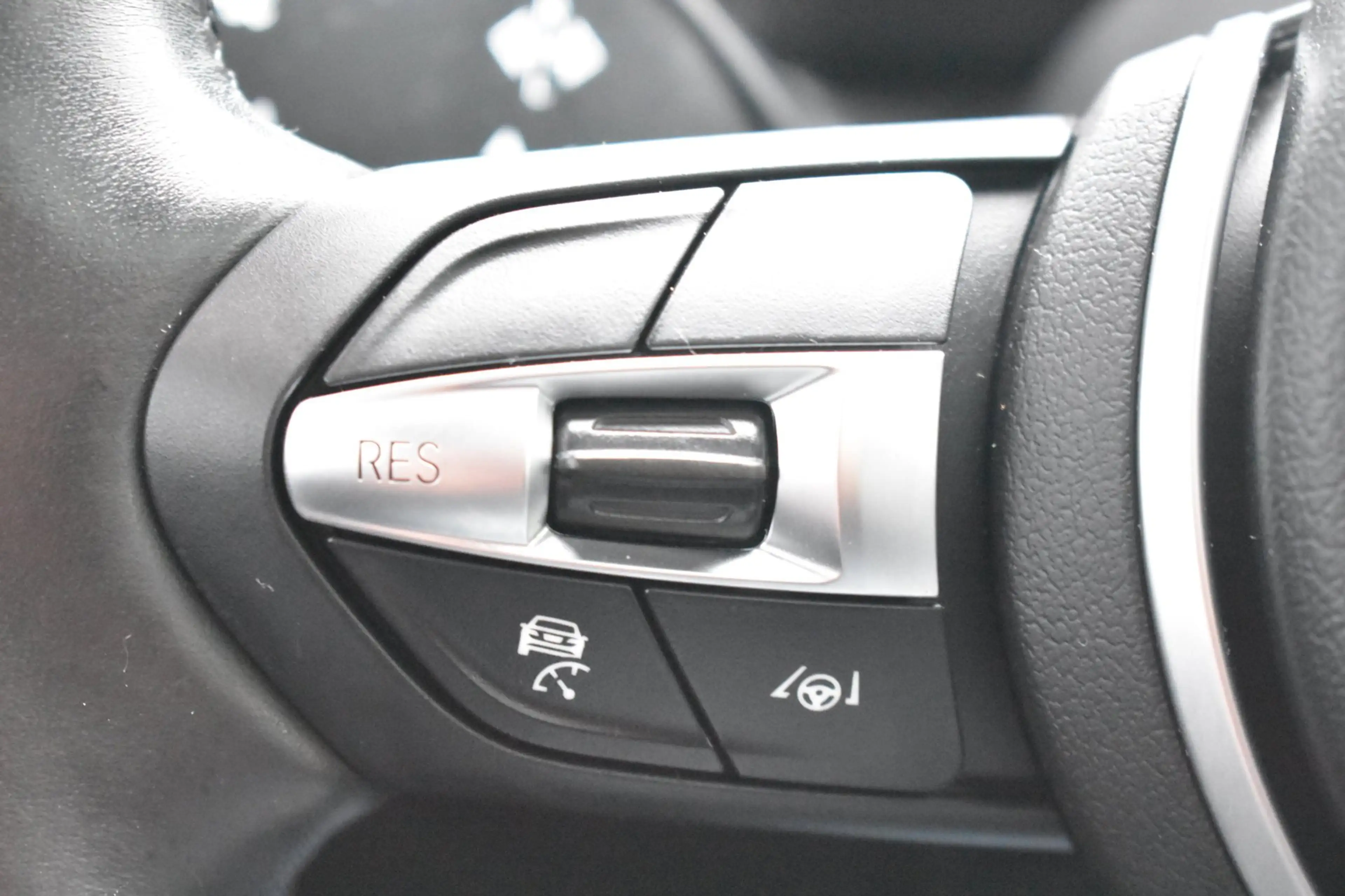 BMW 225 2-serie Active Tourer 225xe M Sport '15 M Pakket P — photo 23