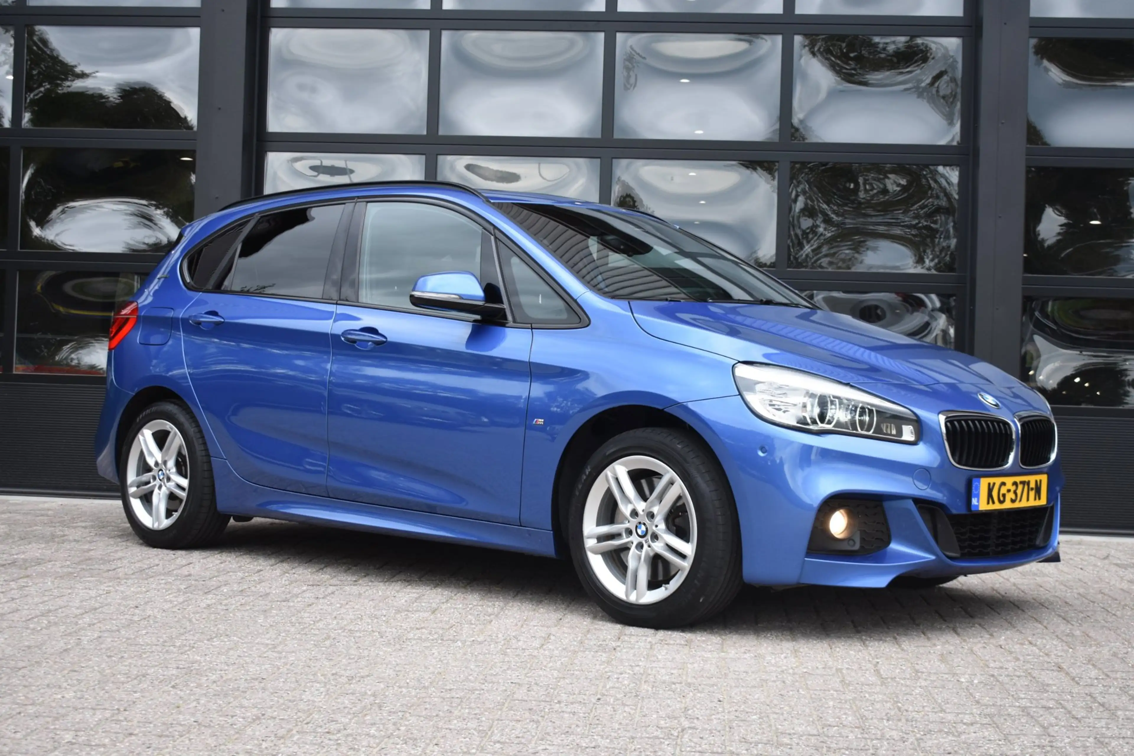 BMW 225 2-serie Active Tourer 225xe M Sport '15 M Pakket P — photo 8