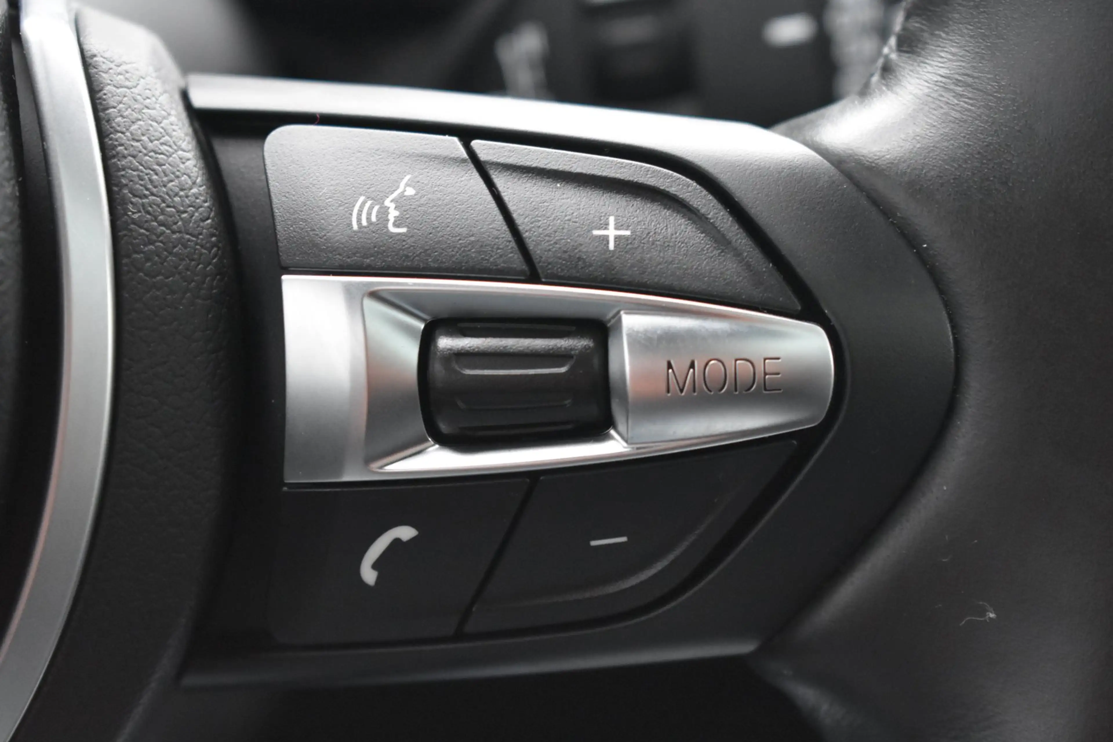 BMW 225 2-serie Active Tourer 225xe M Sport '15 M Pakket P — photo 24