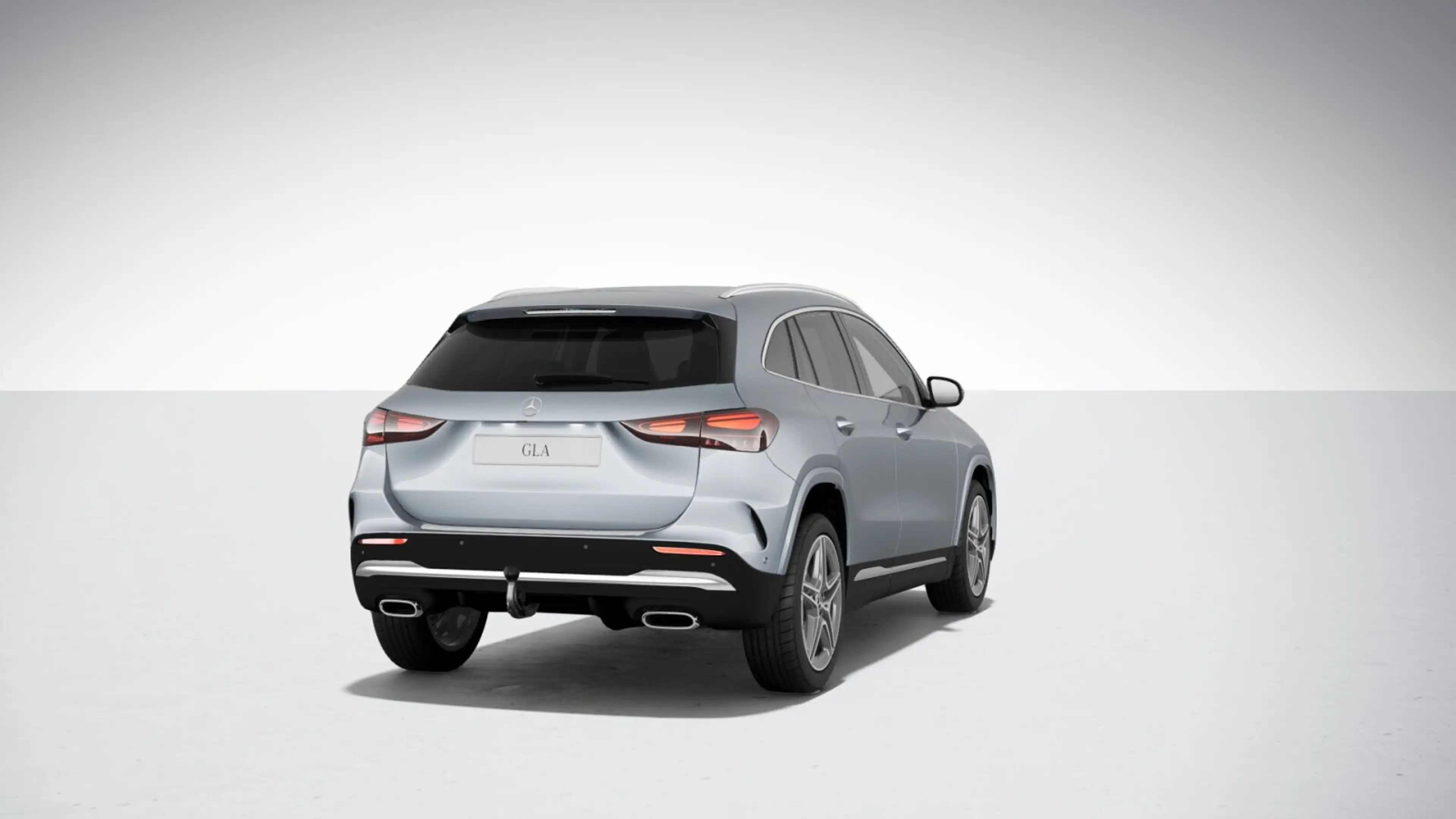 Mercedes-Benz GLA 220 4M AMG*AHK*STHZ*KAMERA*MEMORY*KEYLESS*VORR.DISTR — photo 4