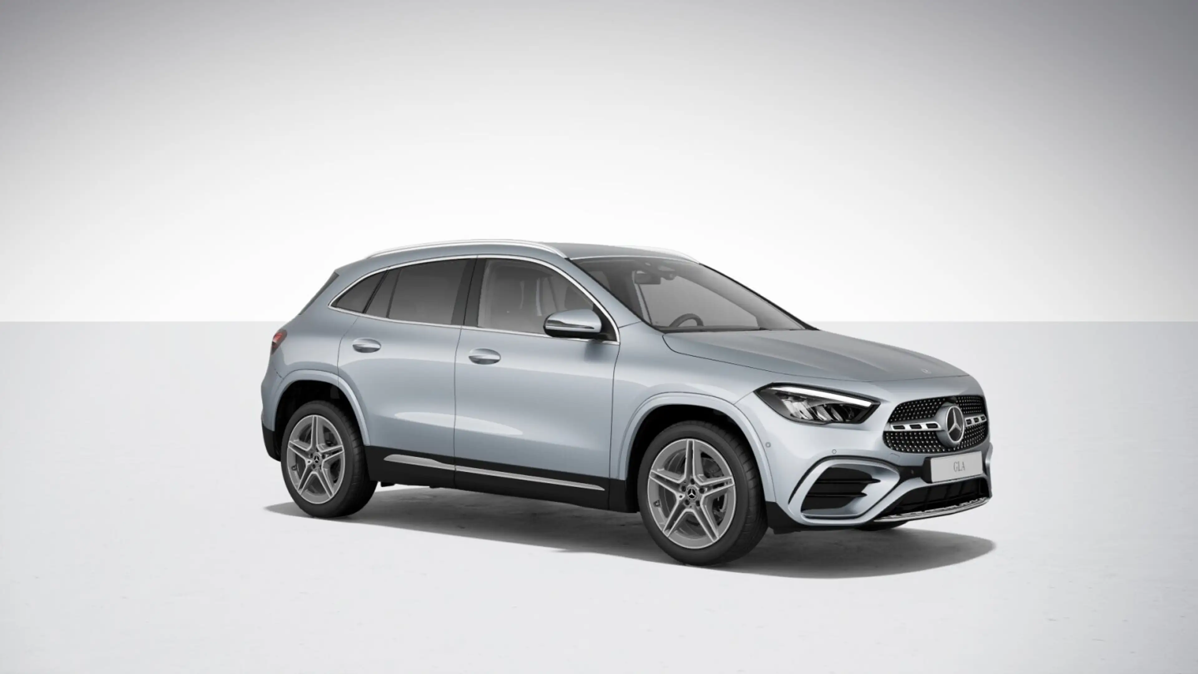 Mercedes-Benz GLA 220 4M AMG*AHK*STHZ*KAMERA*MEMORY*KEYLESS*VORR.DISTR — photo 2