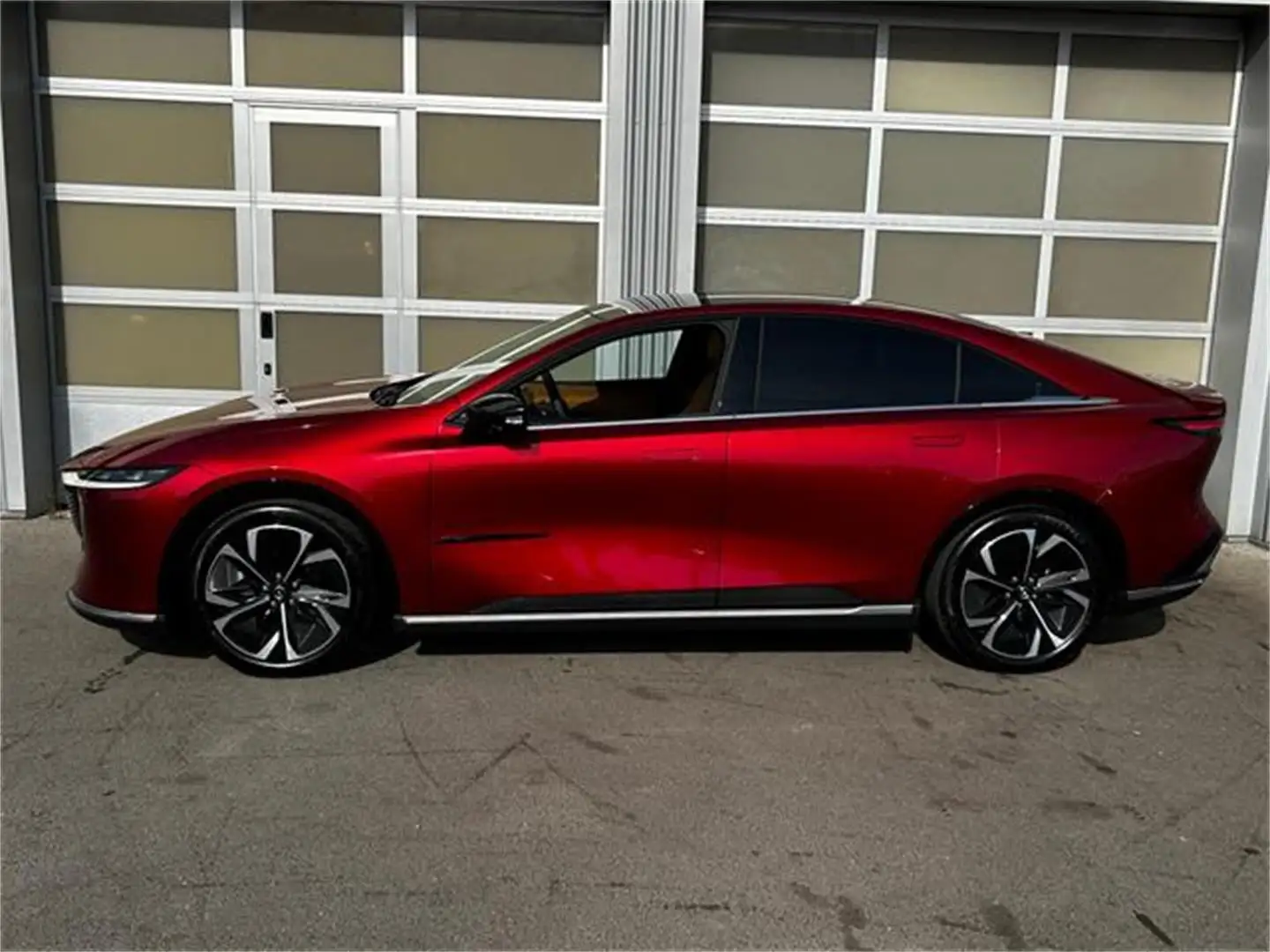 Mazda 6e 80kWh LR Takumi Plus Vollelektrisch in höchster Rot - 2