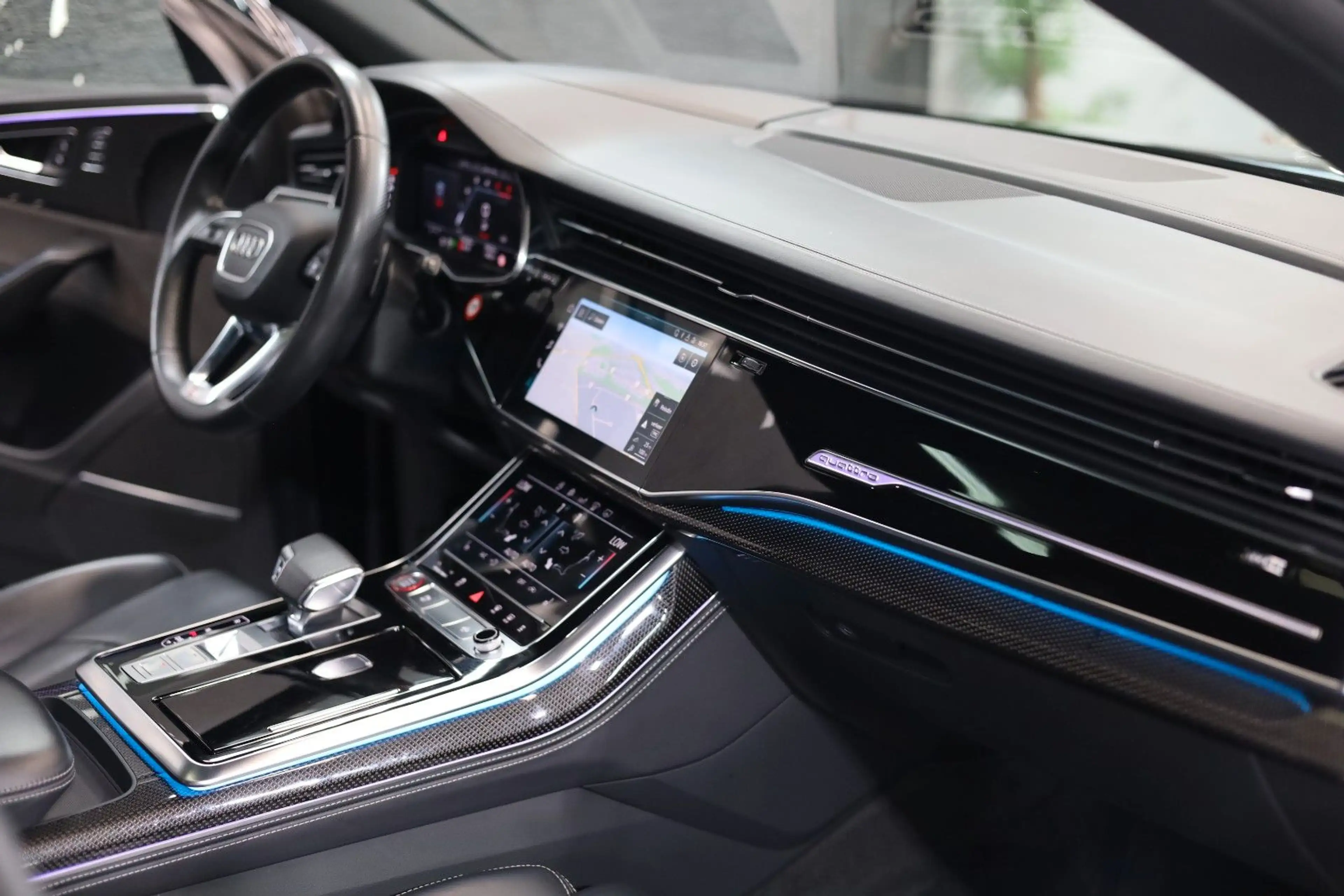 Audi SQ8 4.0 TDI *Carbon*ACC*Heaad-Up*Pano*Matrix — photo 8