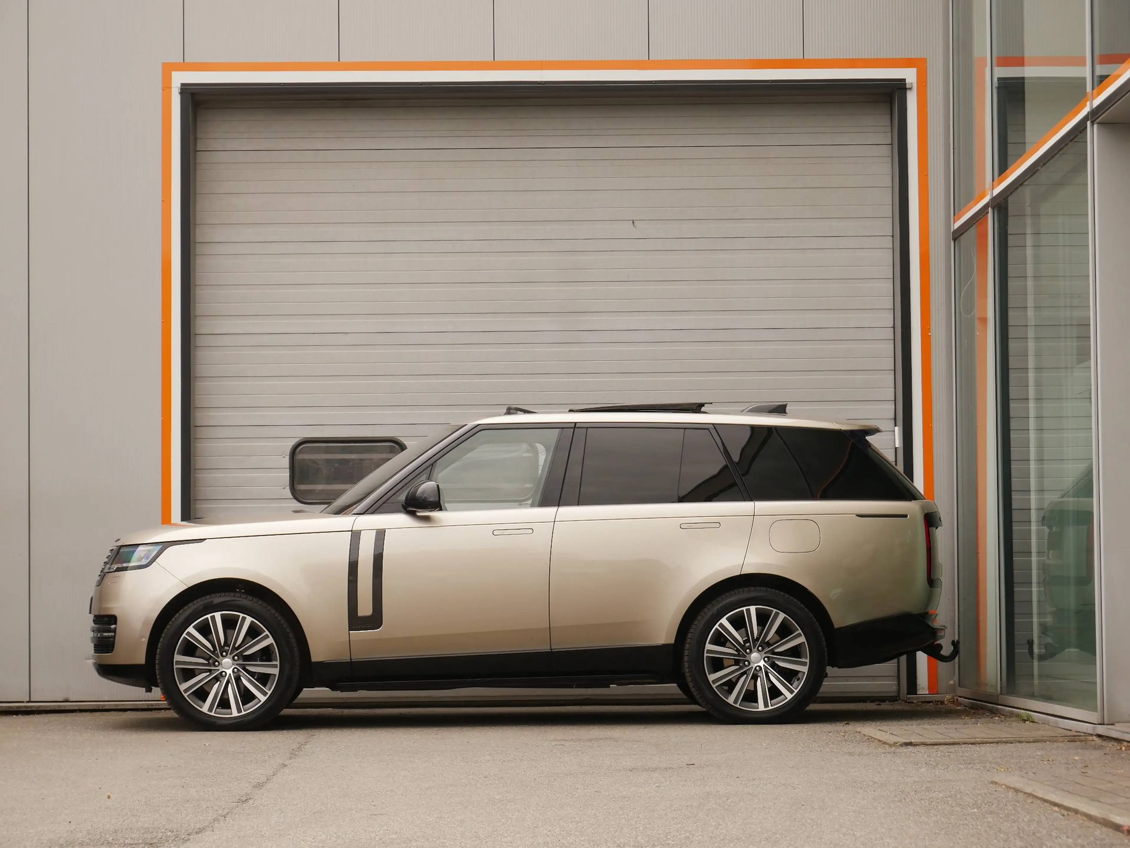 Land Rover Range Rover P510e Autobiography Pano/AHK/4WS/HUD/ACC — photo 5