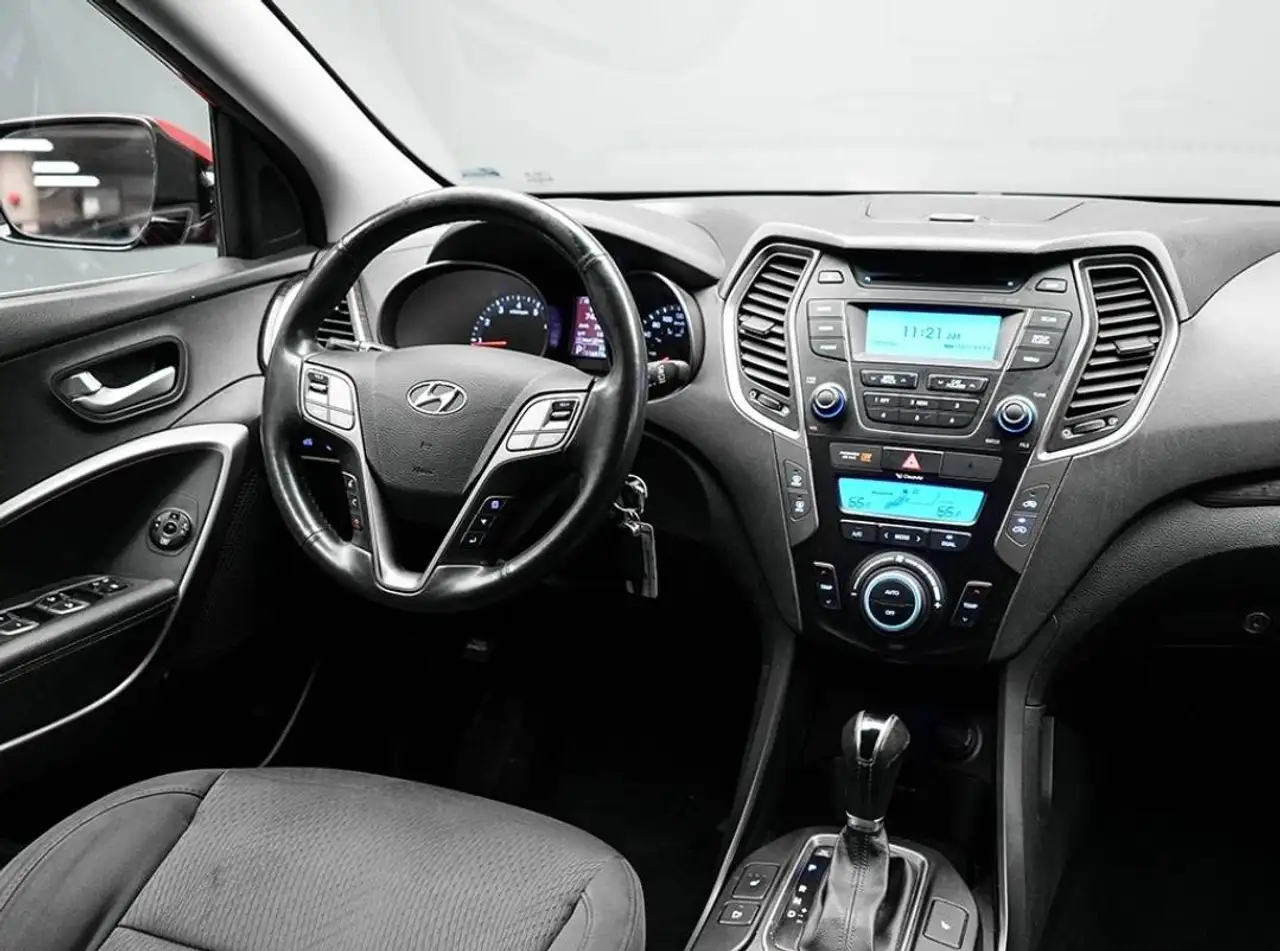 Hyundai SANTA FE снимка Hyundai SANTA FE