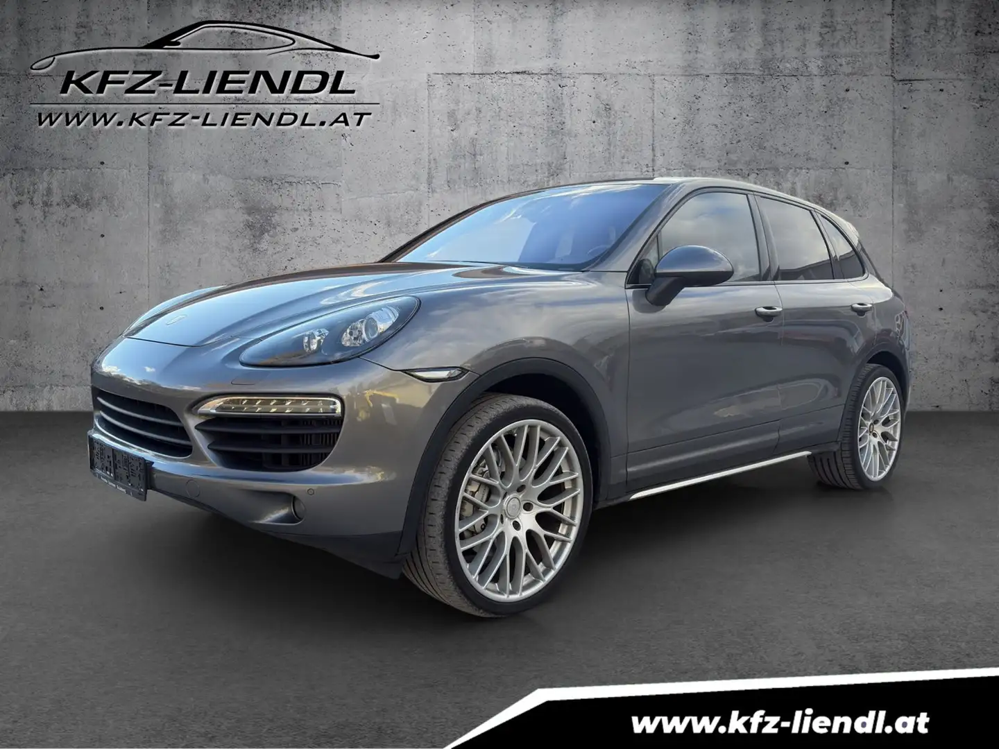 Porsche Cayenne 4.2 TDI S Diesel Grau - 1