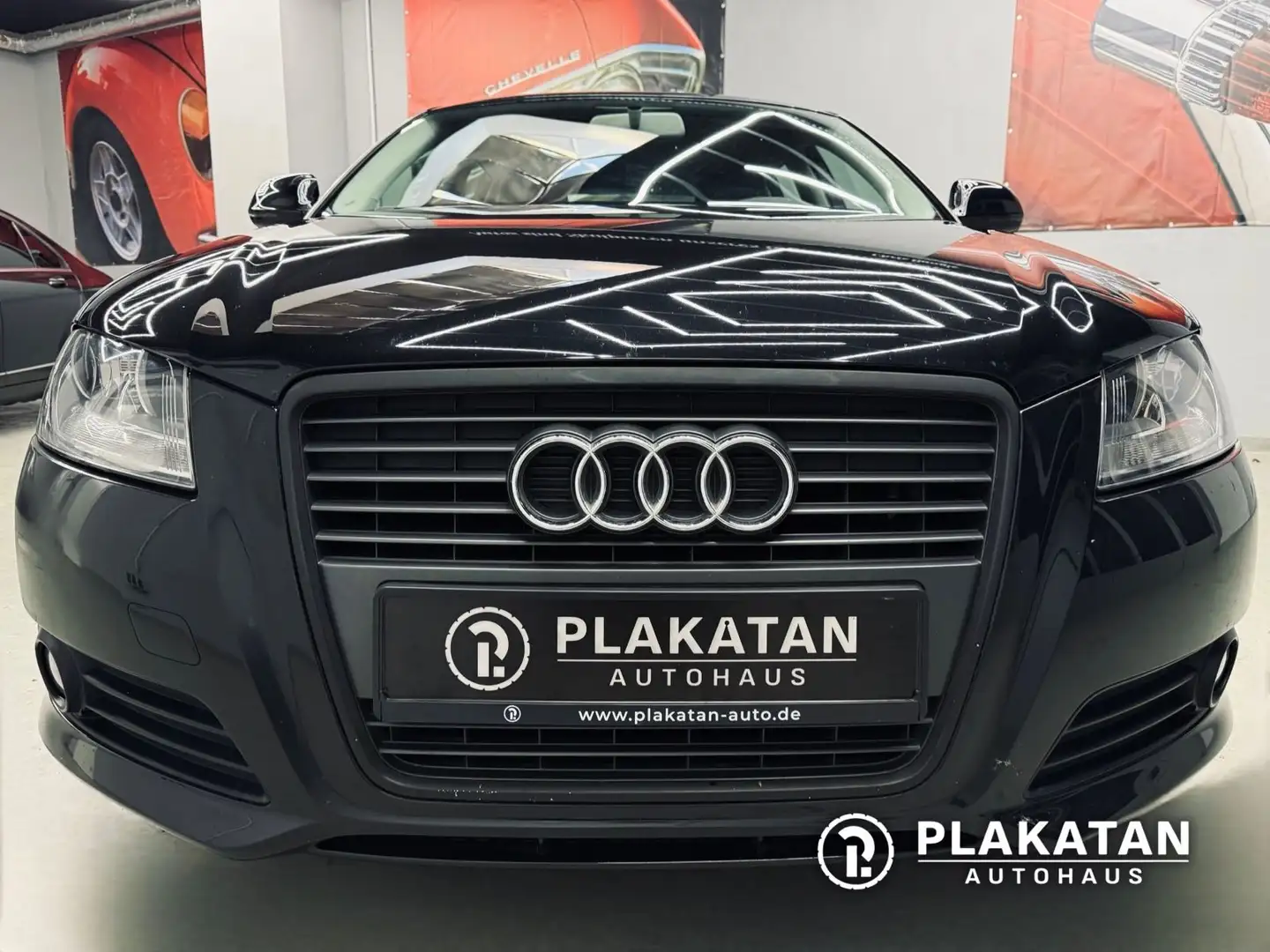 Audi A3 Sportback 1.8 TFSI Ambition Noir - 2