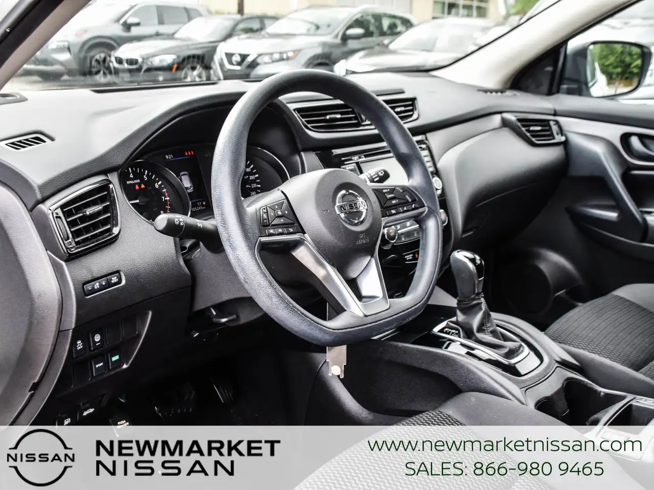 Nissan Qashqai снимка Nissan Qashqai