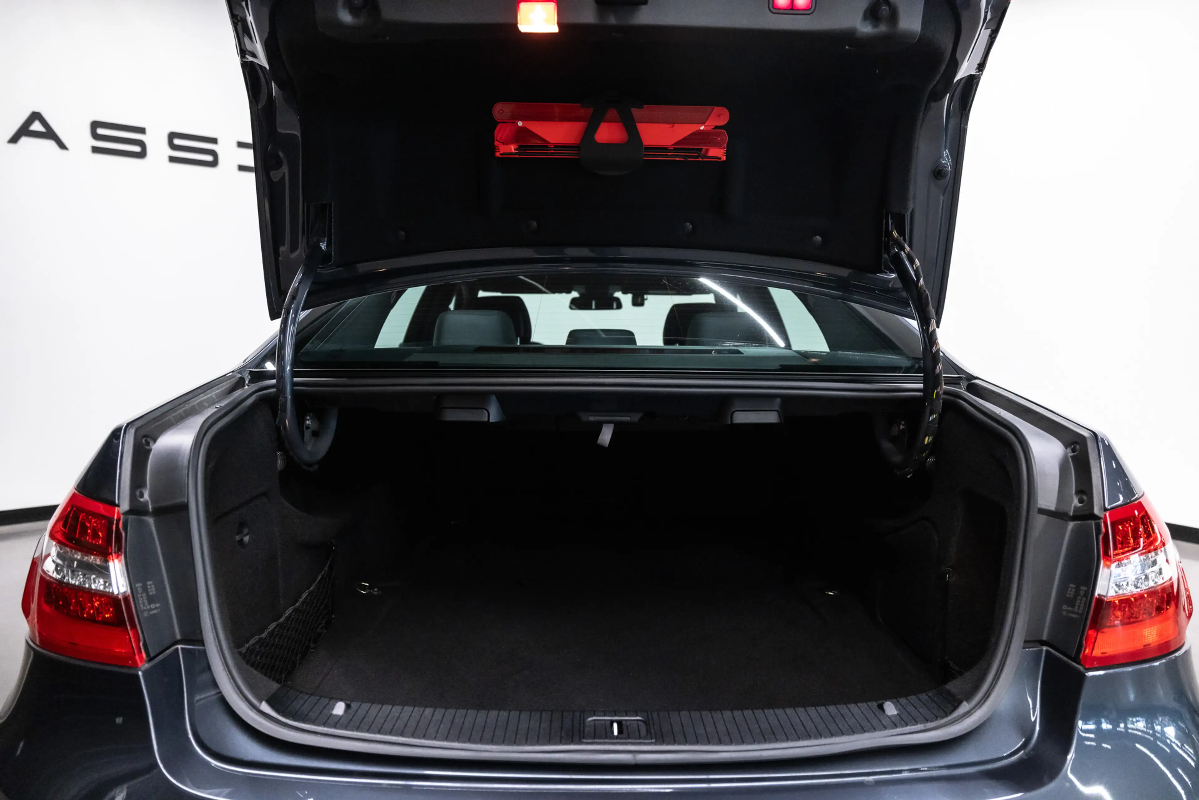 Mercedes-Benz E 63 AMG Btw auto, (€ 41.280,99 Ex B.T.W) DEALER AUTO Deale — photo 39