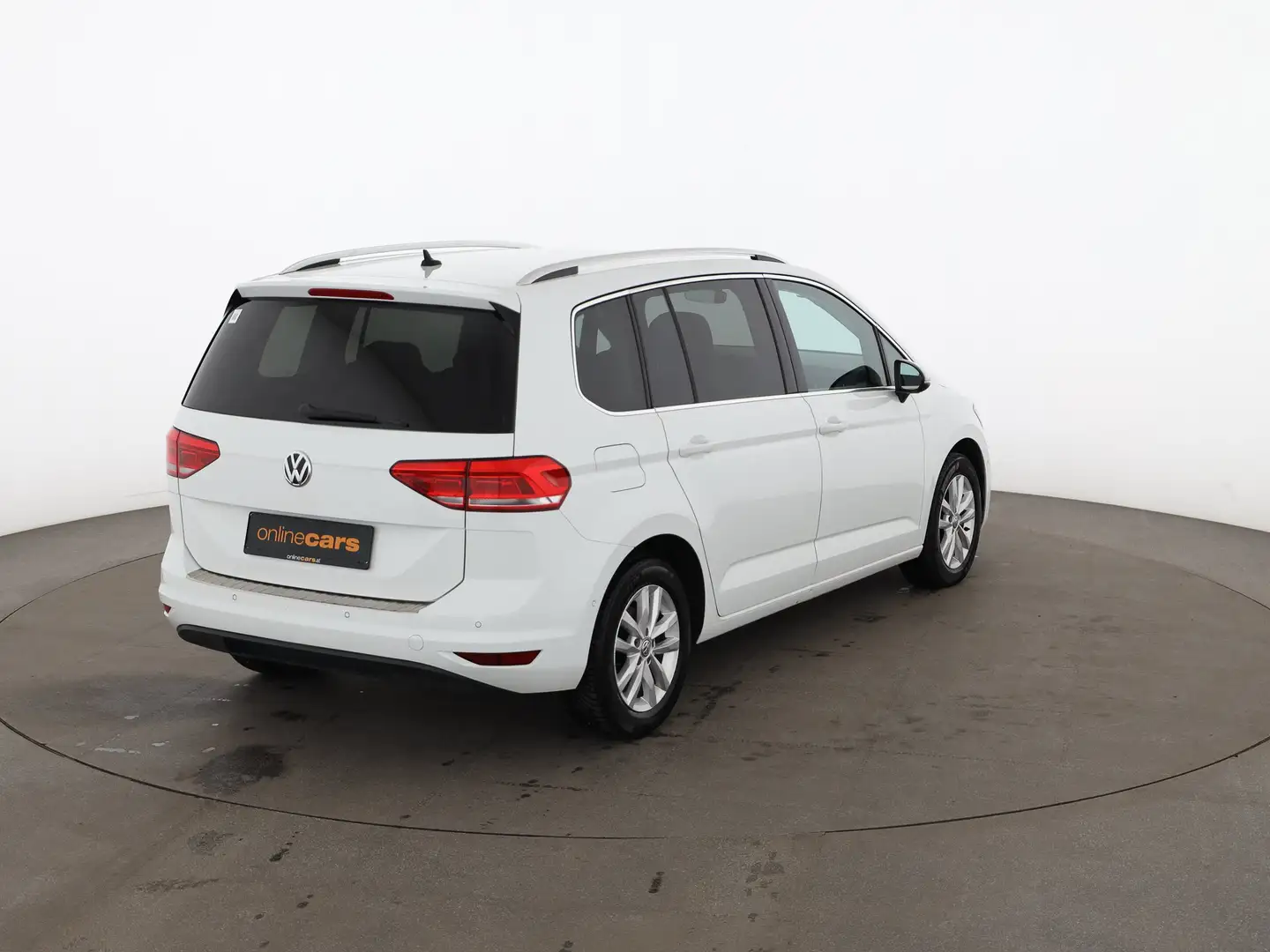 Volkswagen Touran Highline 1.6 TDI Aut RADAR SITZHZG TEMP Weiß - 2