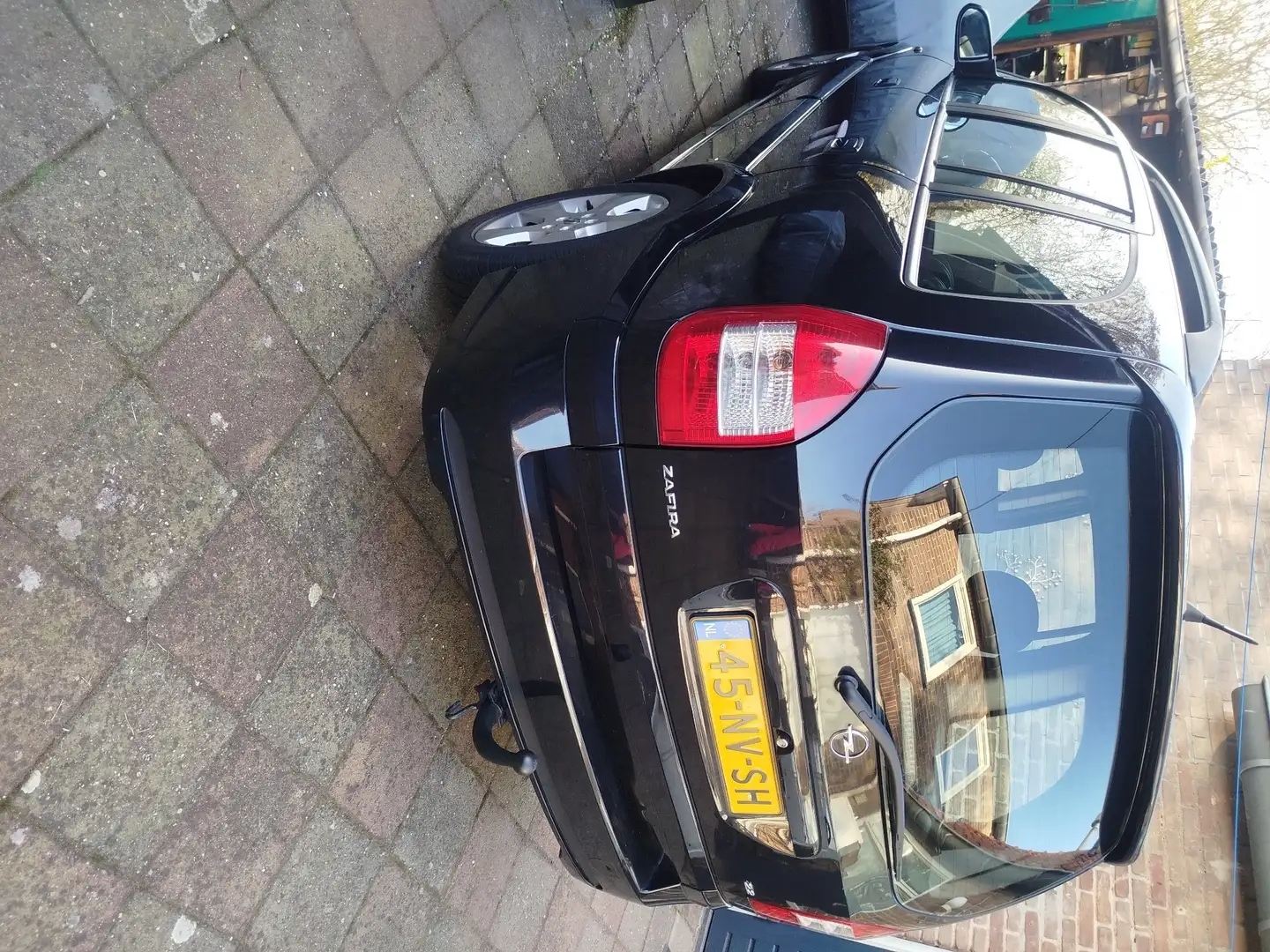 Opel Zafira 2.2-16V Design Edition Zwart - 2