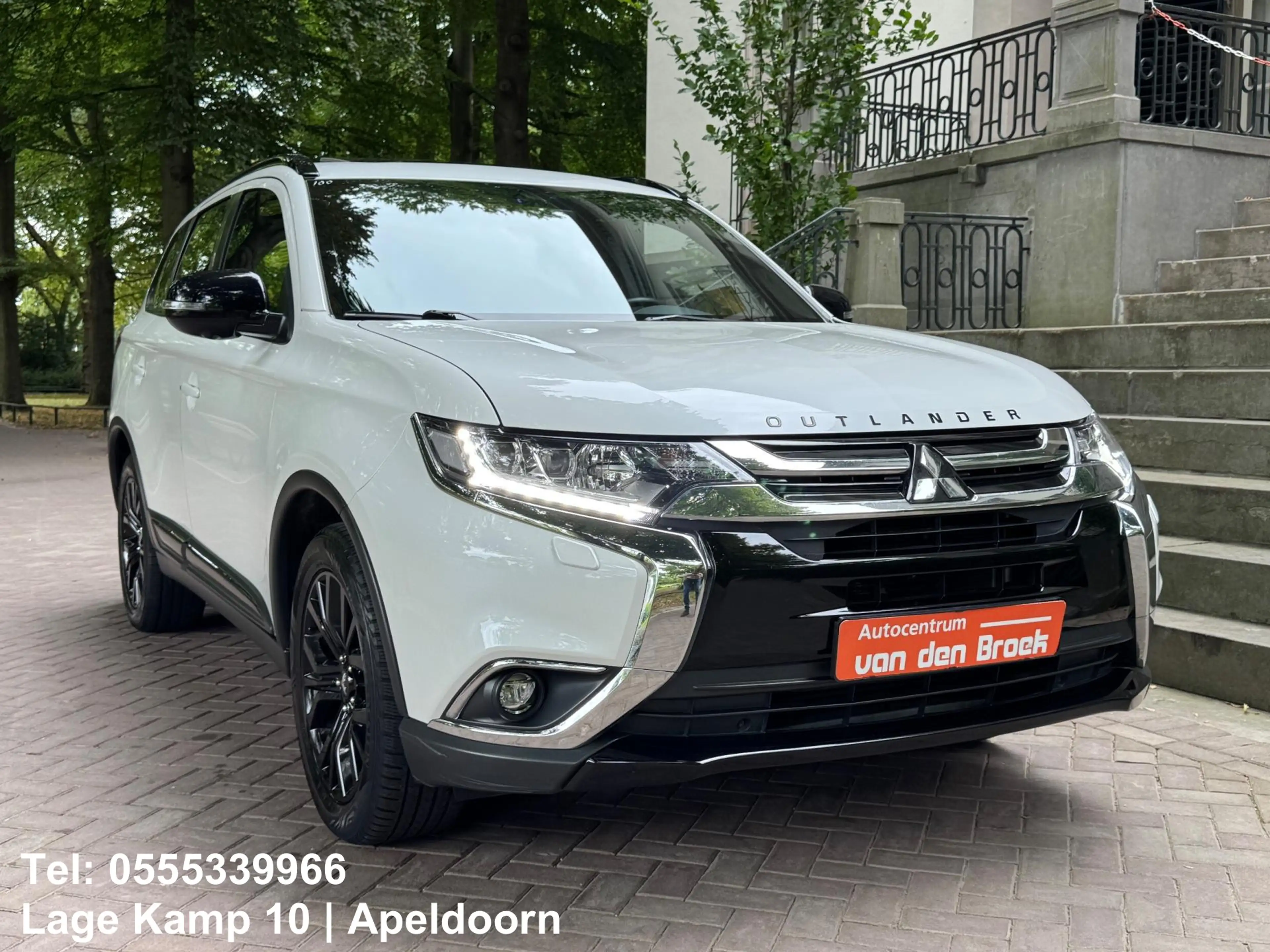 Mitsubishi Outlander 2.0 Instyle+ 4WD 7P Automaat Sch-Dak Navi Xenon 36 — photo 4