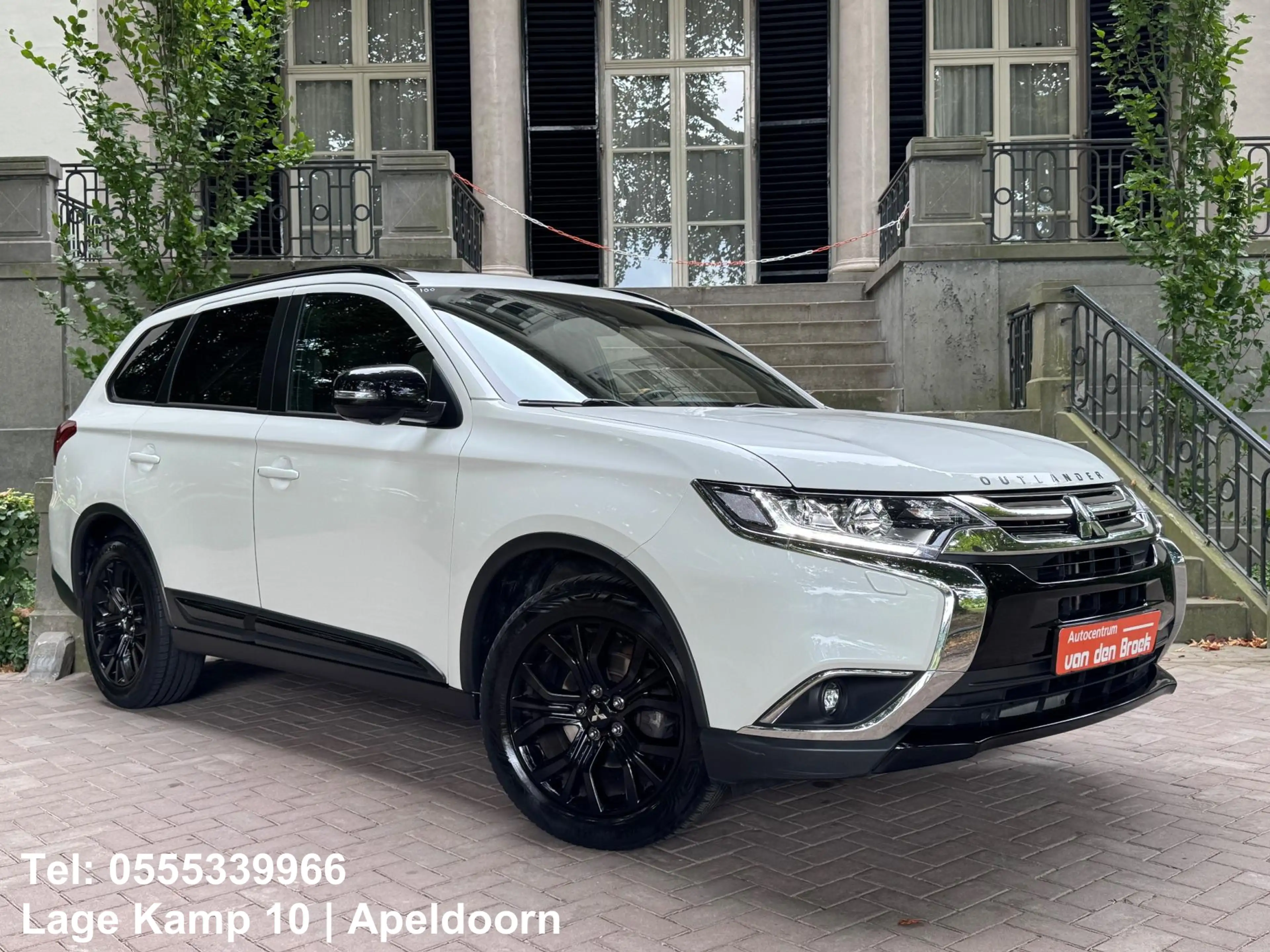 Mitsubishi Outlander 2.0 Instyle+ 4WD 7P Automaat Sch-Dak Navi Xenon 36