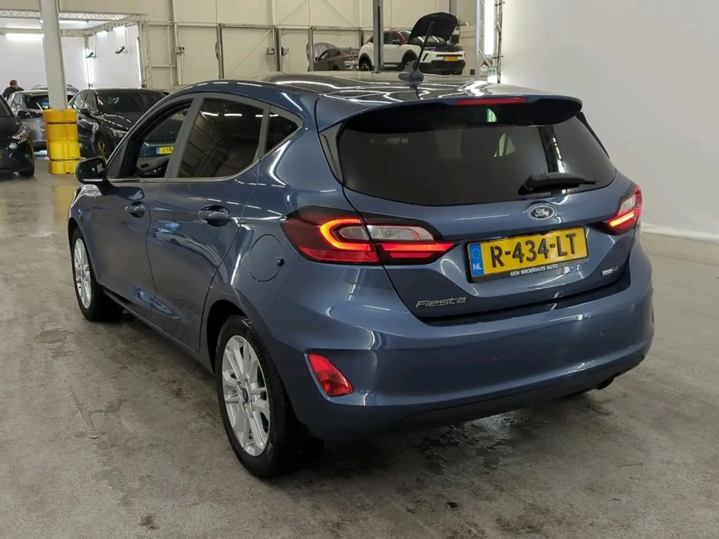 Ford Fiesta 1.0 Hybrid Titanium X 1e Eigenaar | Volledig Onder Blauw - 2
