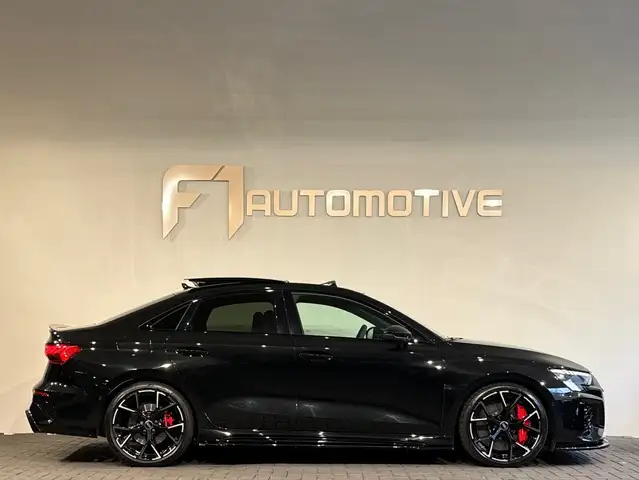 Audi RS3 view 12