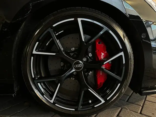 Audi RS3 view 13