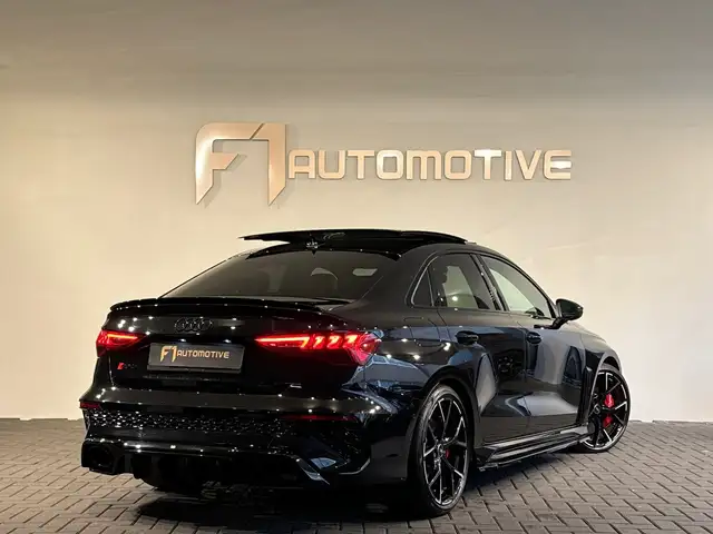 Audi RS3 view 3