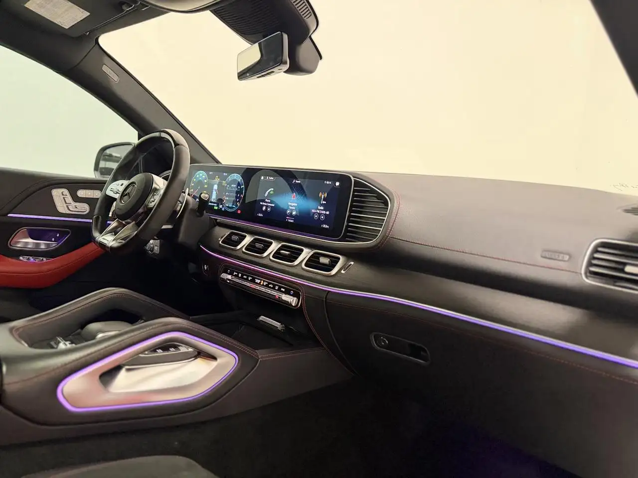 Mercedes-Benz GLE снимка Mercedes-Benz GLE