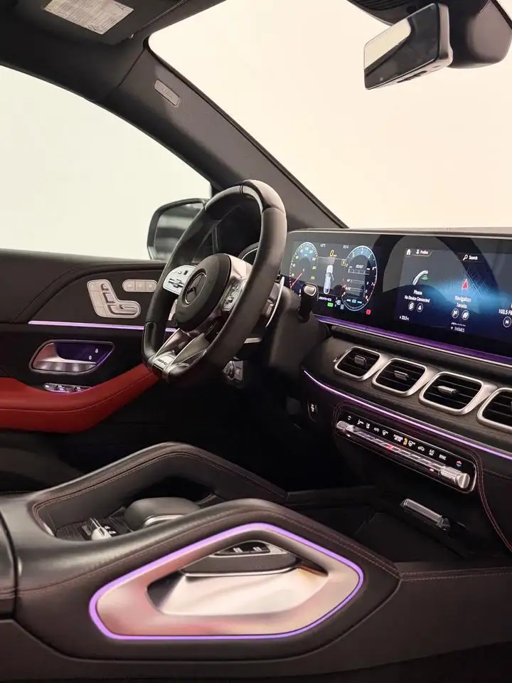 Mercedes-Benz GLE снимка Mercedes-Benz GLE