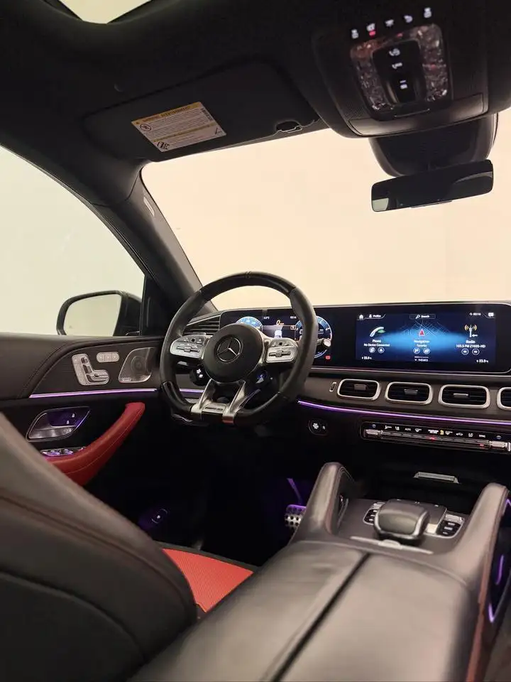 Mercedes-Benz GLE снимка Mercedes-Benz GLE
