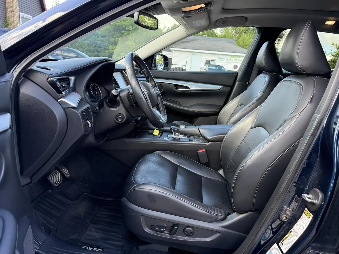 Infiniti QX50 снимка Infiniti QX50