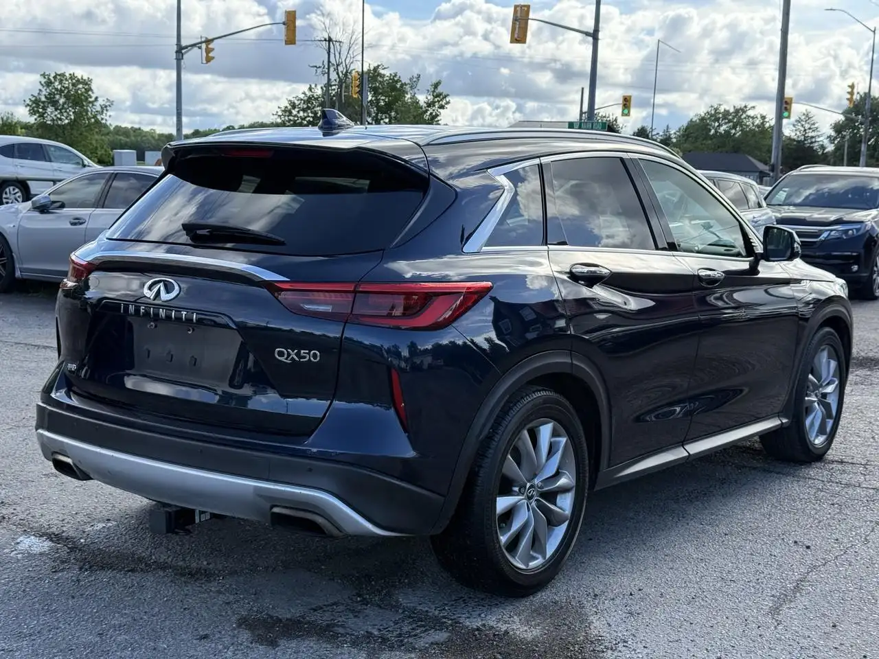 Infiniti QX50 снимка Infiniti QX50