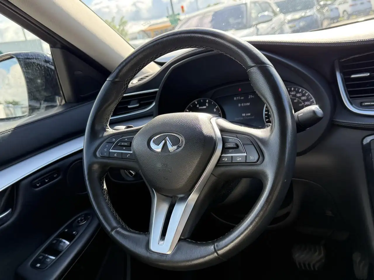 Infiniti QX50 снимка Infiniti QX50