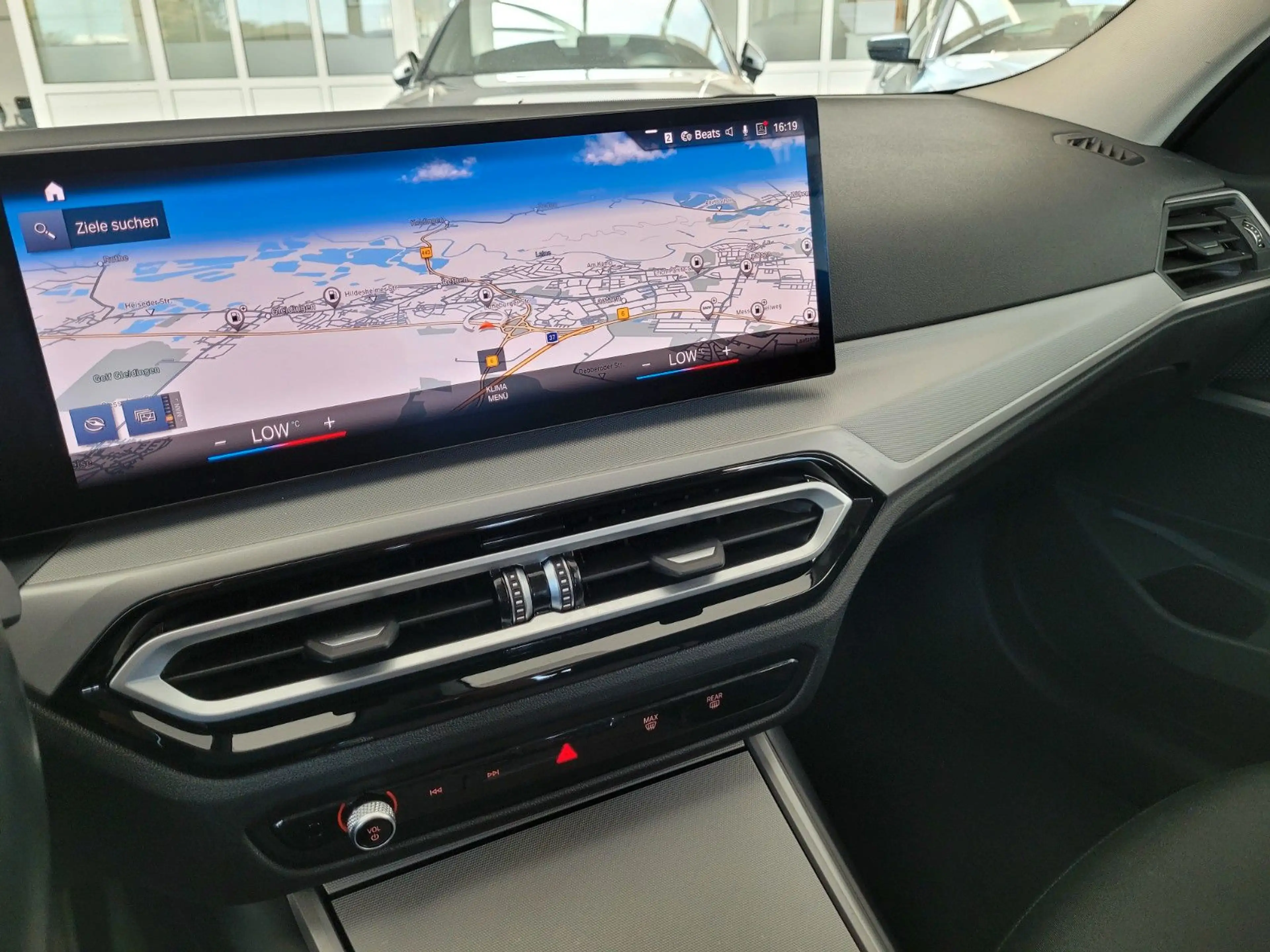BMW 318 d T Aut/HeadUp/CurvedDisplay/Adapt.LED/RFK — photo 13