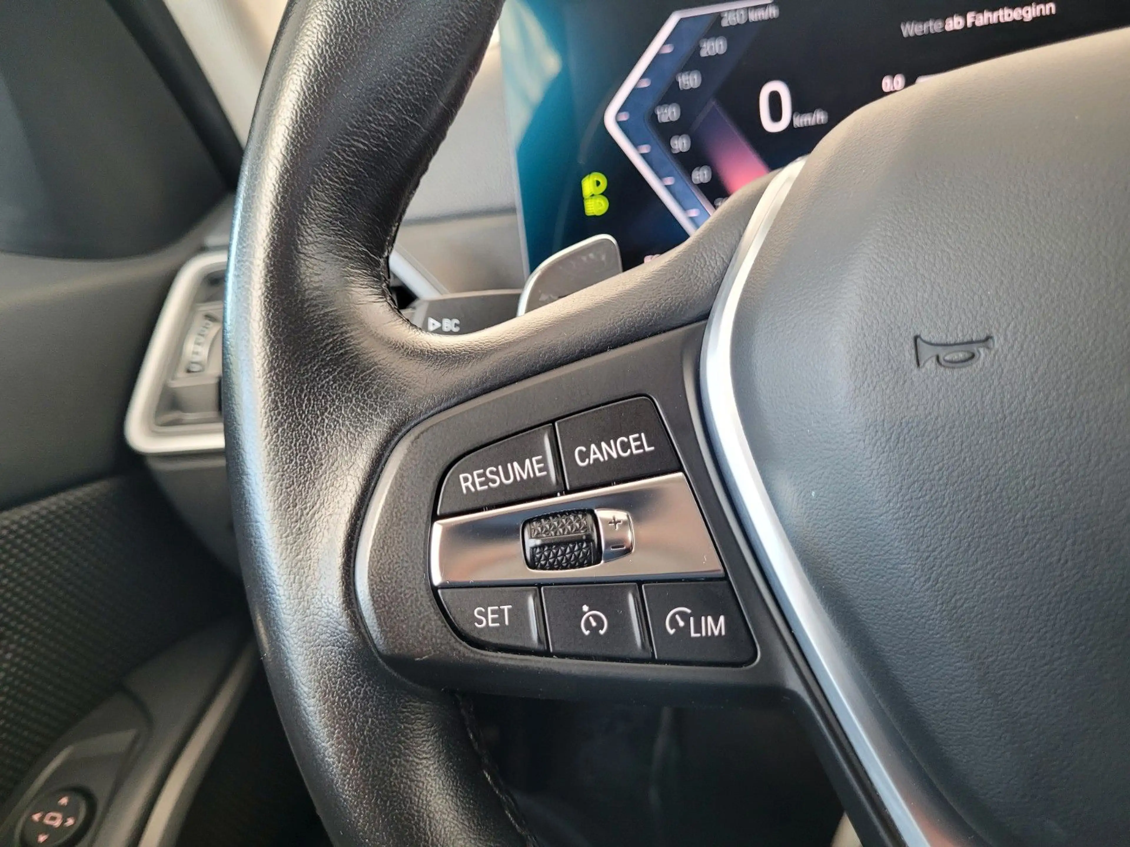 BMW 318 d T Aut/HeadUp/CurvedDisplay/Adapt.LED/RFK — photo 17