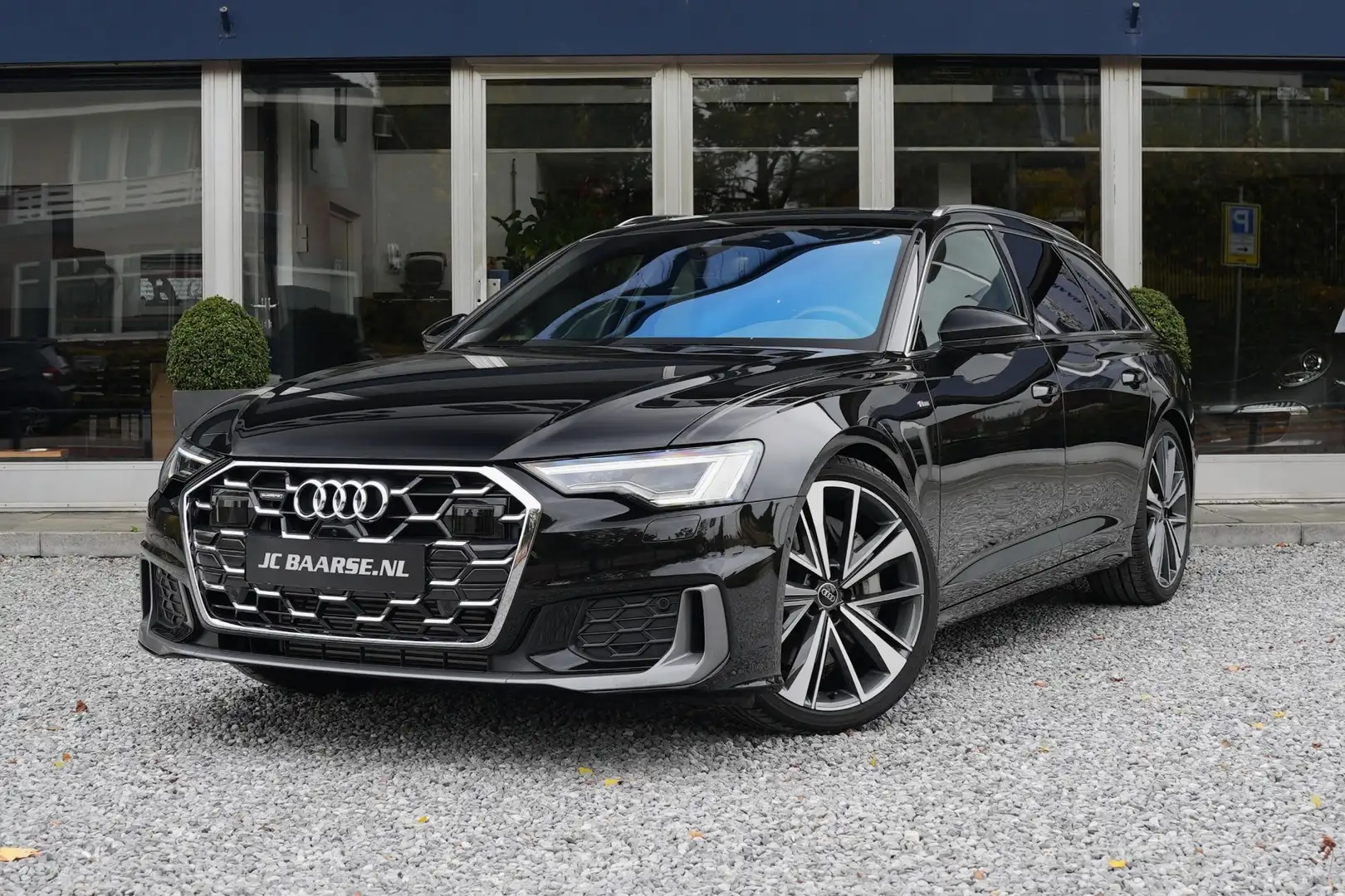 Audi A6 50 TFSI E Quattro 3x S-line Panoramadak B en O Noir - 1