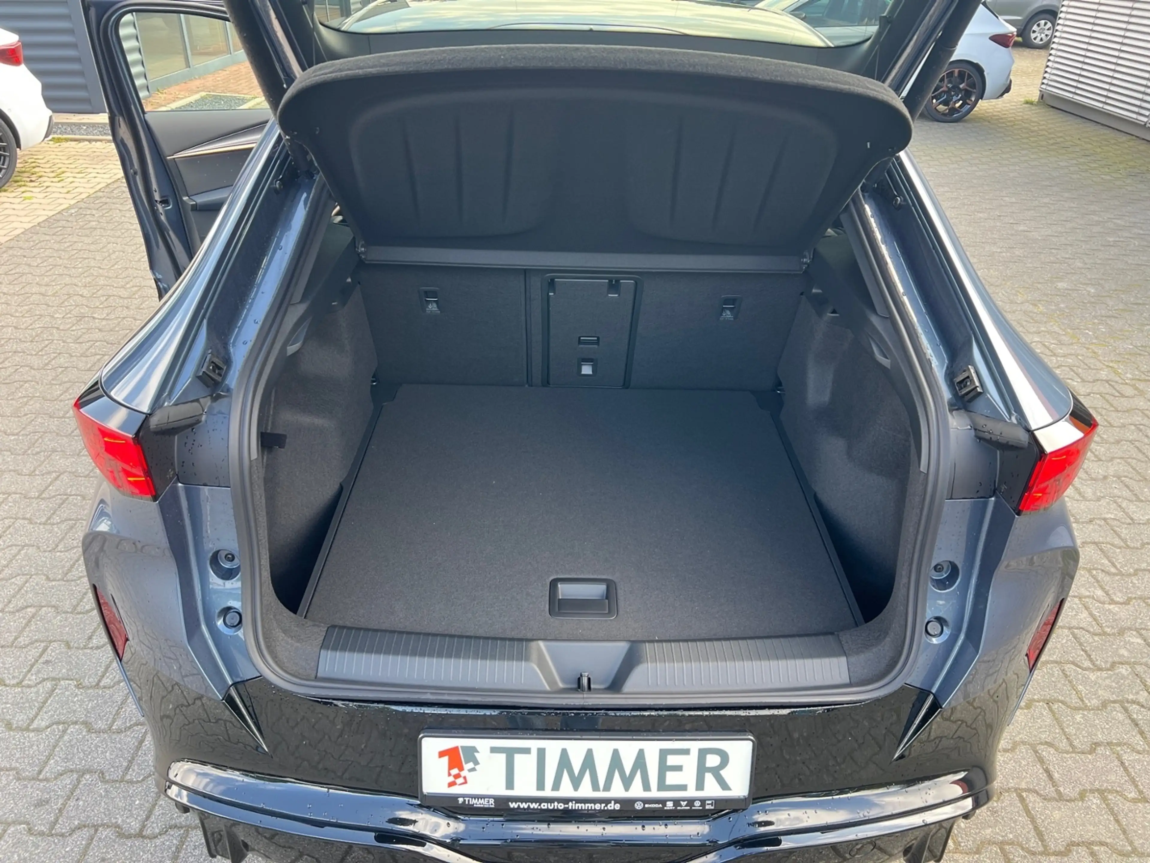 CUPRA Tavascan VZ 77kwh 250kW (340PS)*Adrenaline*Heat-Pump*360°* — photo 14