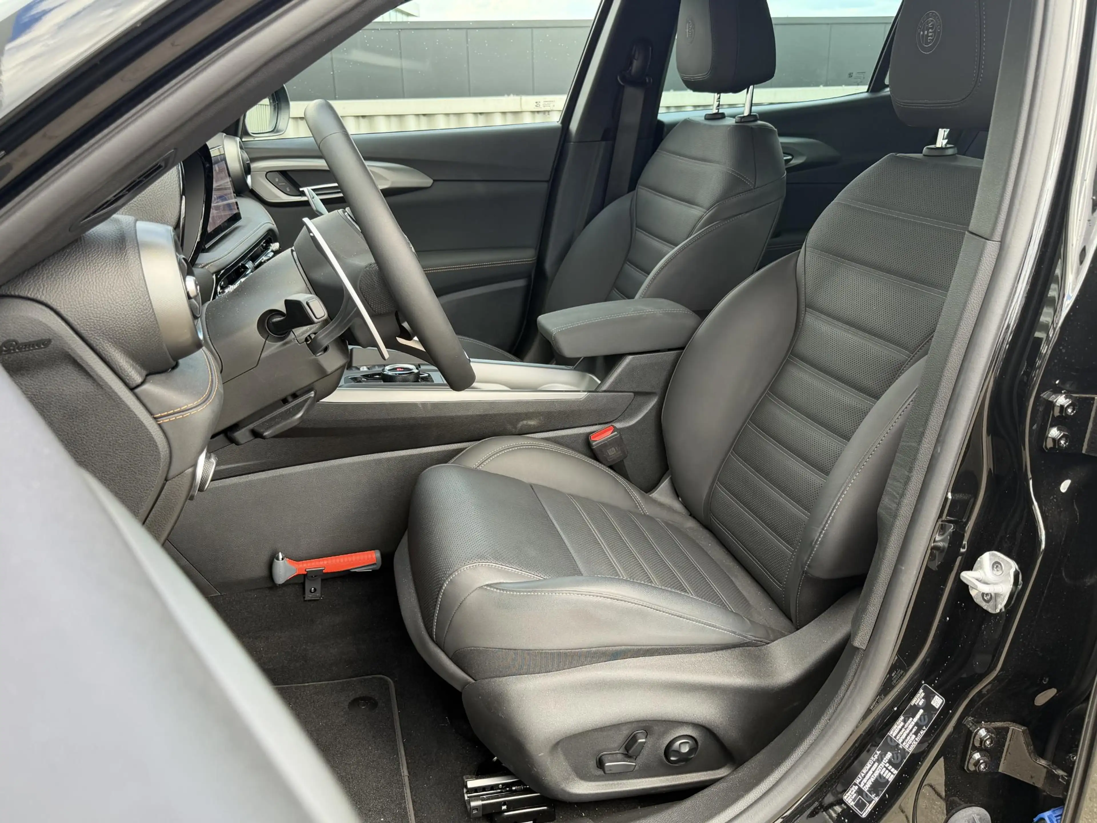 Alfa Romeo Tonale 1.3 Ibrida Plug-In Q4 Ti | Trekhaak | 19 inch wiel — photo 10