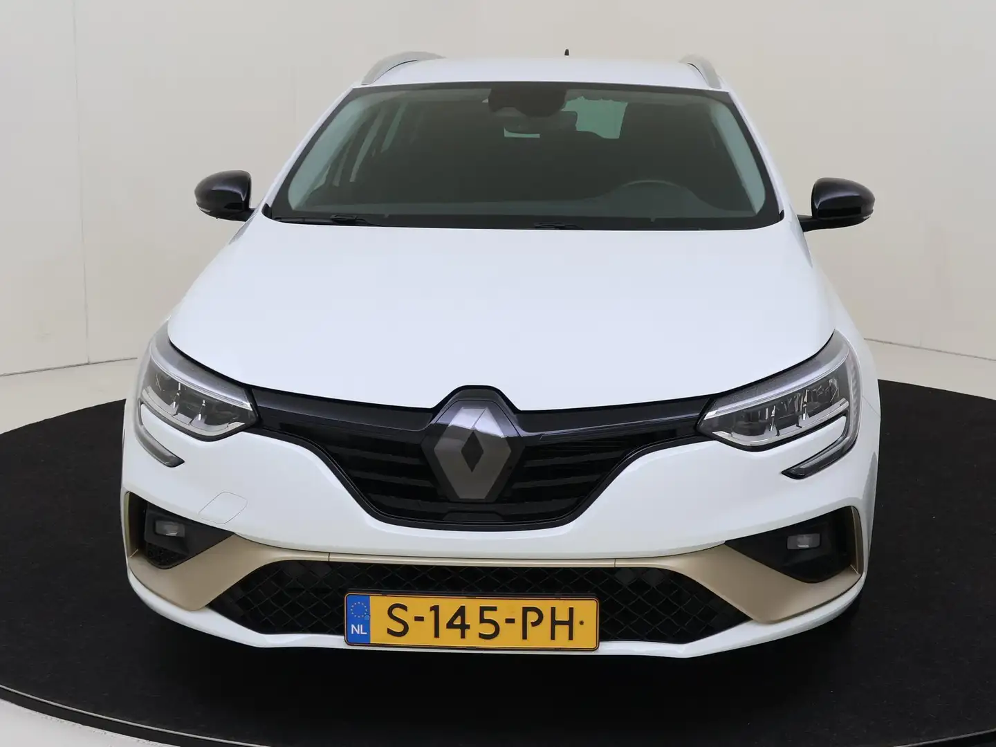 Renault Megane E-Tech Estate 1.6 Plug-In Hybrid E-Tech Engineered 160PK Wit - 2