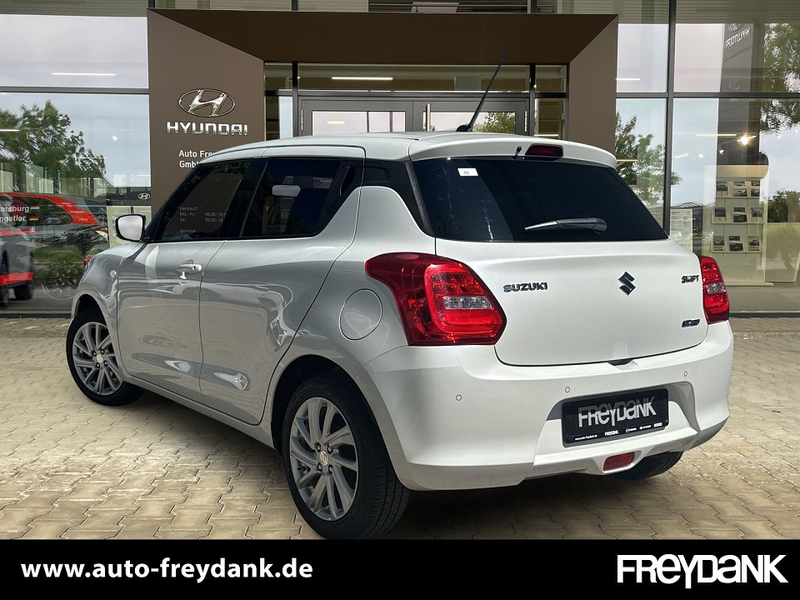 Suzuki Swift 1.2 Dualjet Aut. Comfort BSD SHZ — photo 3