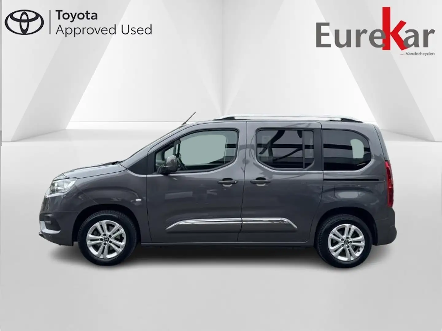 Toyota Verso 1.2i Shuttle Szürke - 2