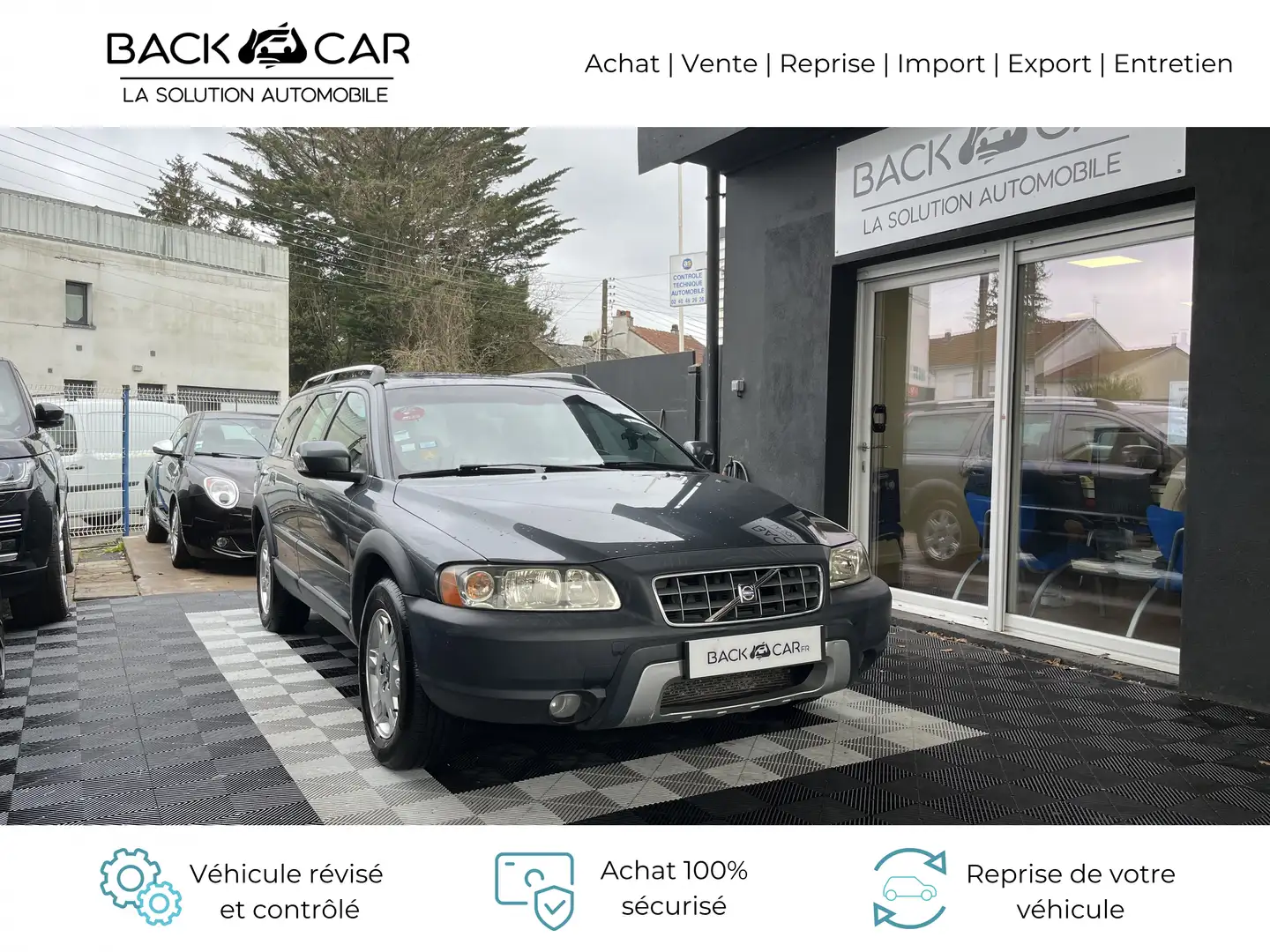 Volvo XC70 D5 AWD 185 Momentum Geartronic A Szary - 1